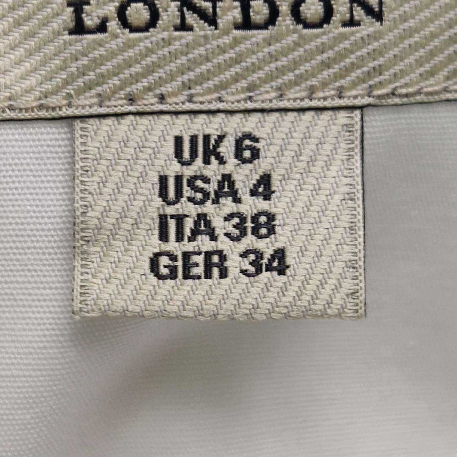 Burberry Burberry Women s Button Ups Size S / US 4 / IT 40 - 6 Thumbnail