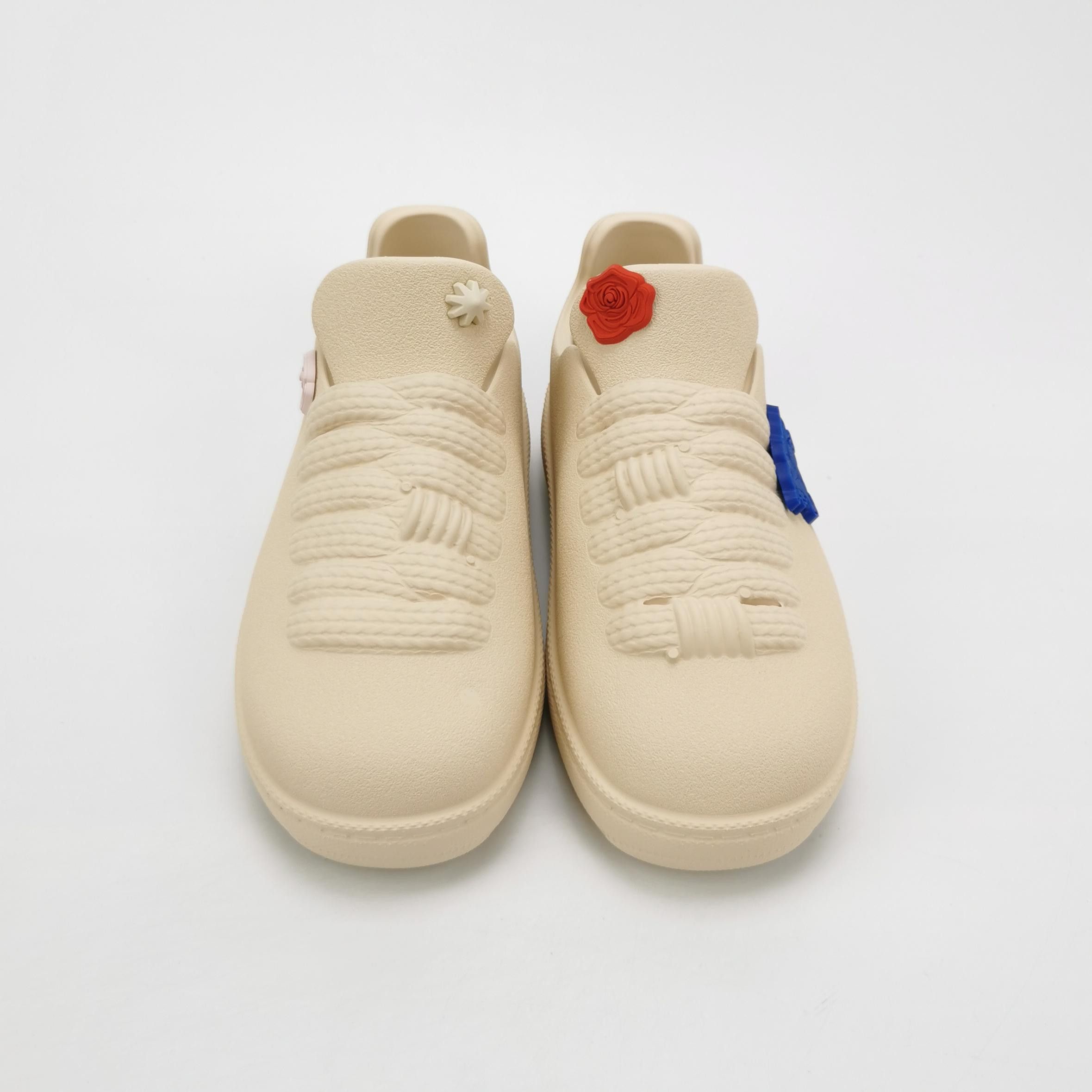 Burberry Burberry Women 6 Lowtop Sneakers Size US 6 / IT 36 - 3 Thumbnail