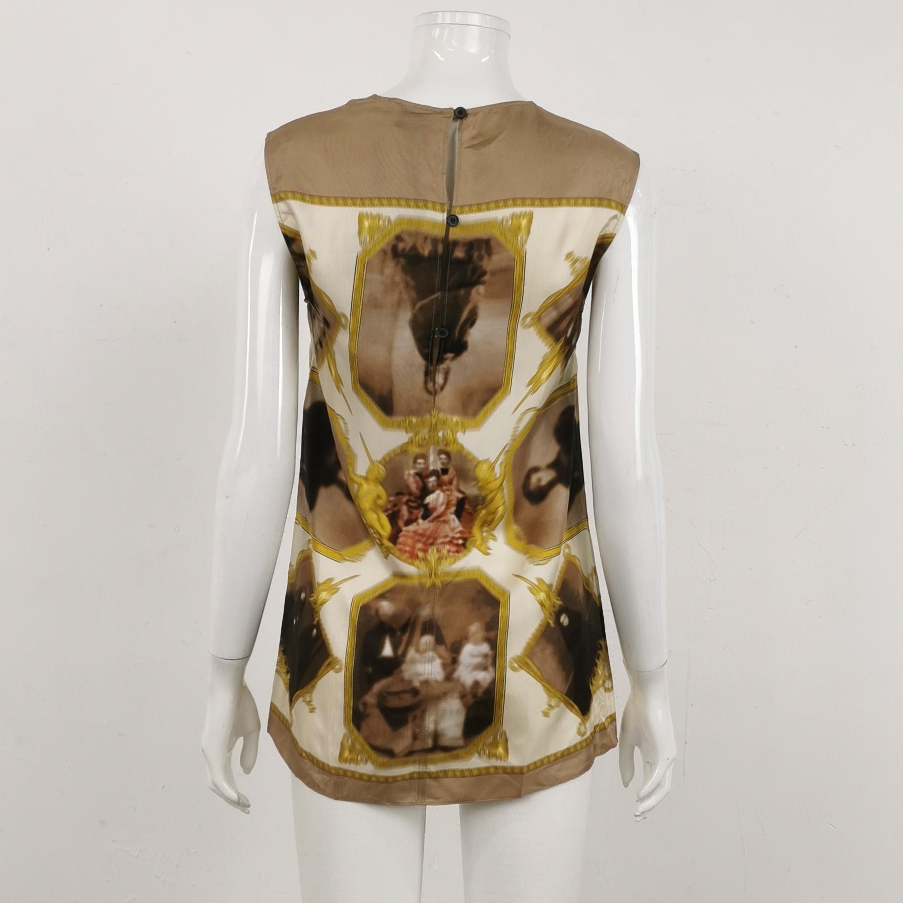 Burberry Burberry Women s Short Sleeve Shirts Size S / US 4 / IT 40 - 2 Thumbnail