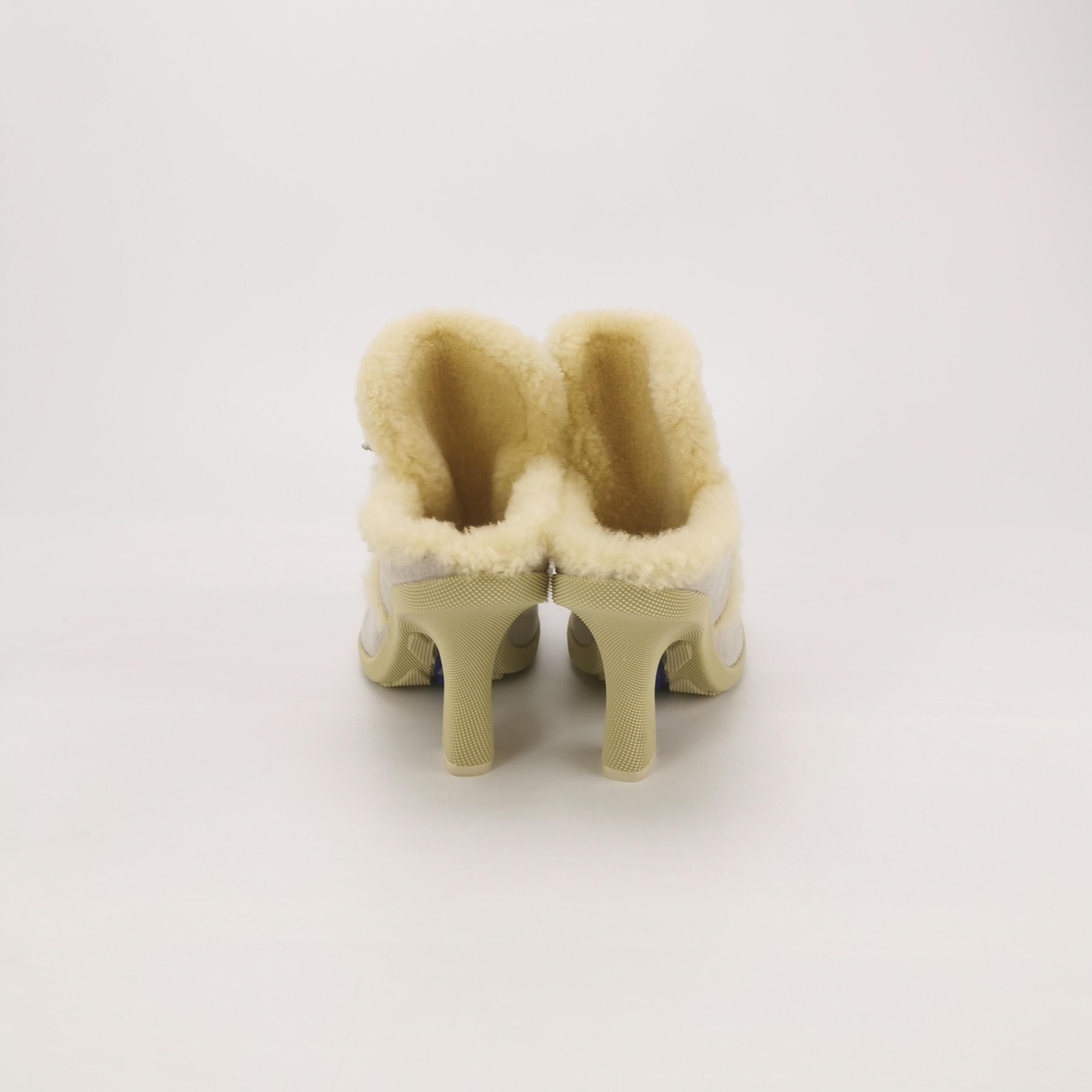 Burberry Burberry Women 8 Sandals Size US 8 / IT 38 - 4 Thumbnail