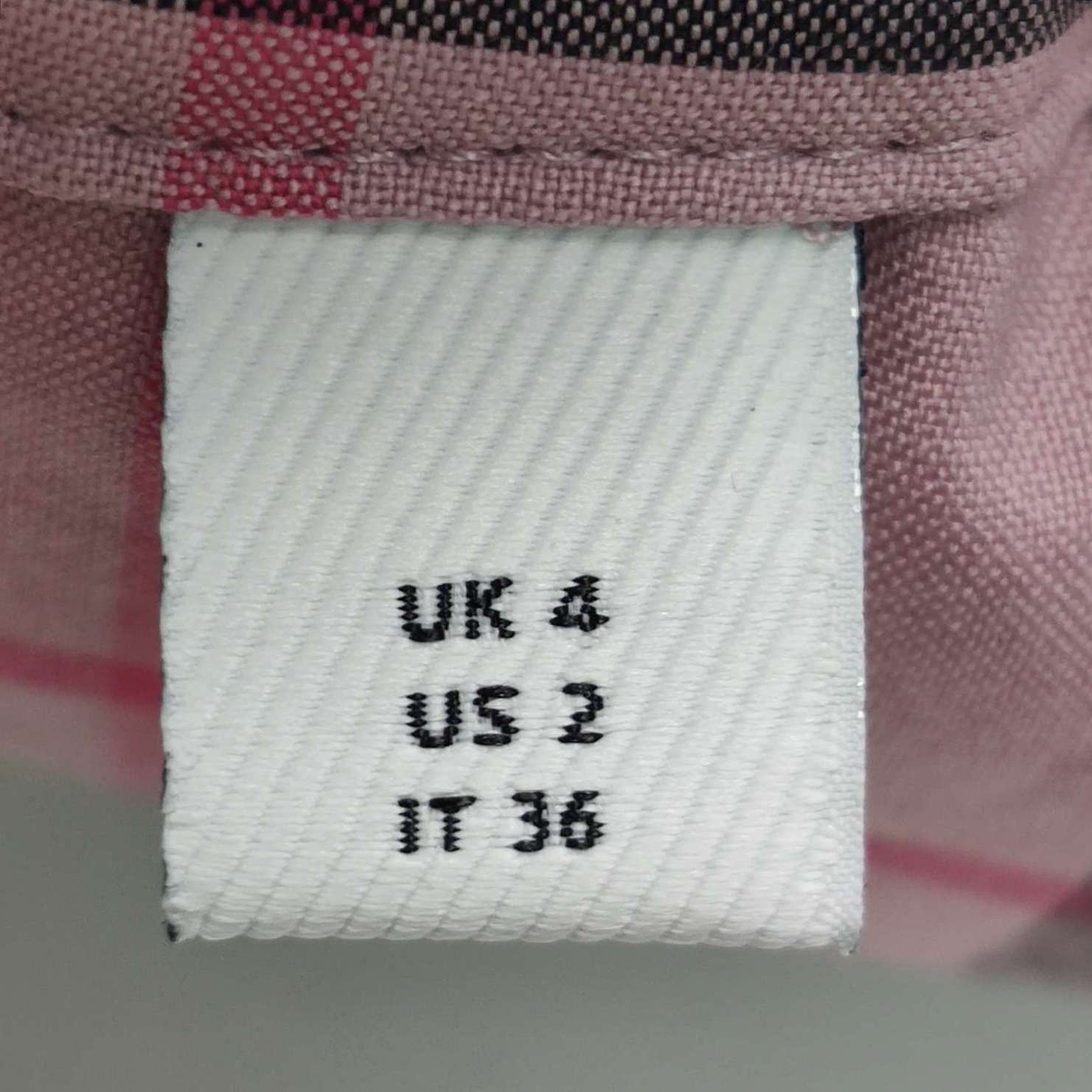 Burberry Burberry Women 2 Button Ups Size XS / US 0-2 / IT 36-38 - 7 Thumbnail