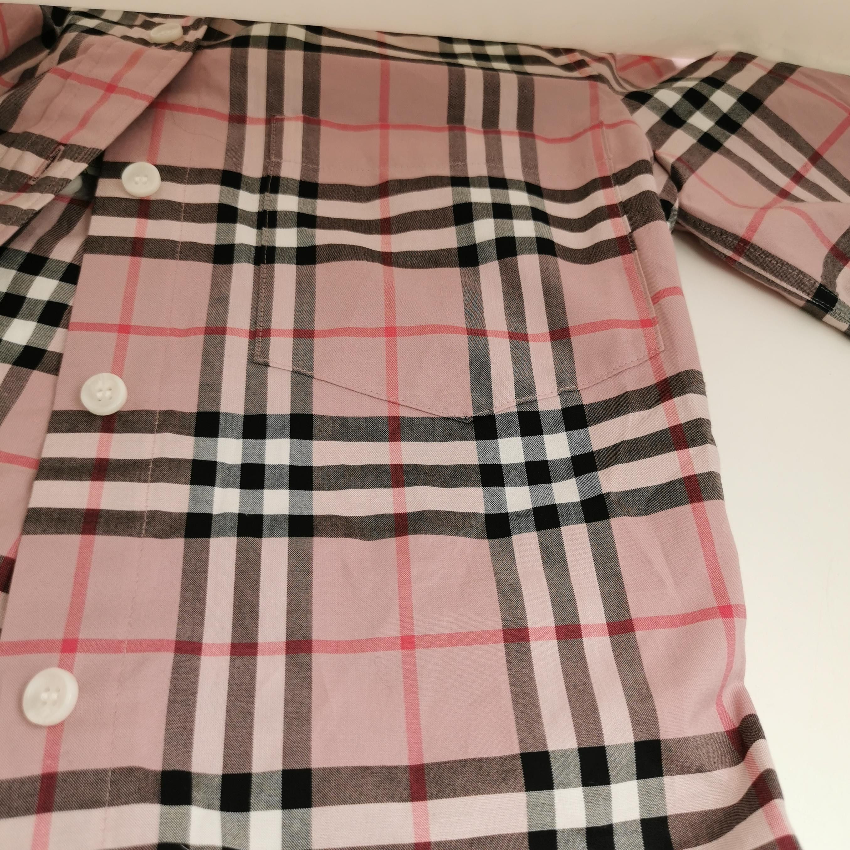 Burberry Burberry Women 2 Button Ups Size XS / US 0-2 / IT 36-38 - 3 Thumbnail