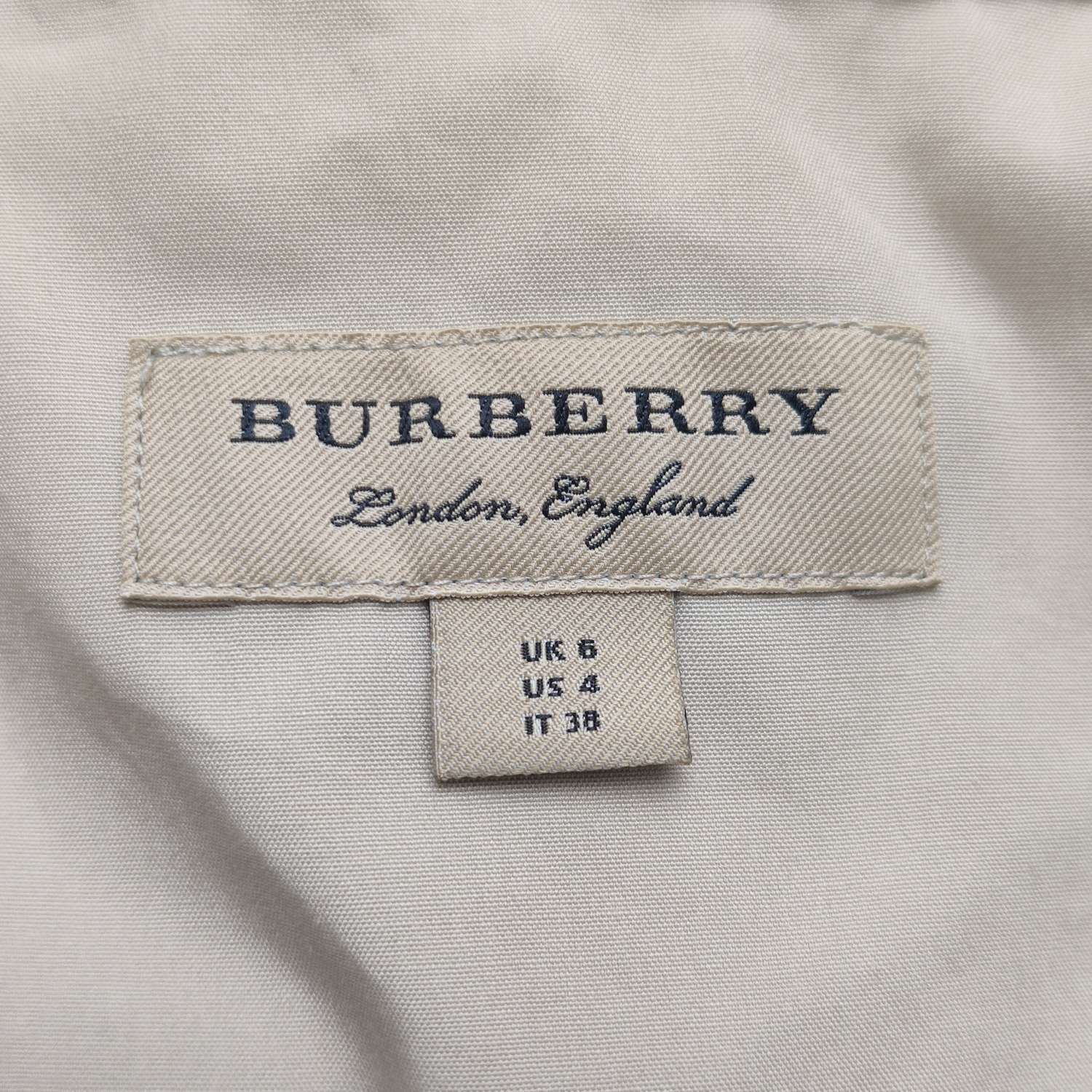 Burberry Burberry Women s Button Ups Size S / US 4 / IT 40 - 4 Thumbnail