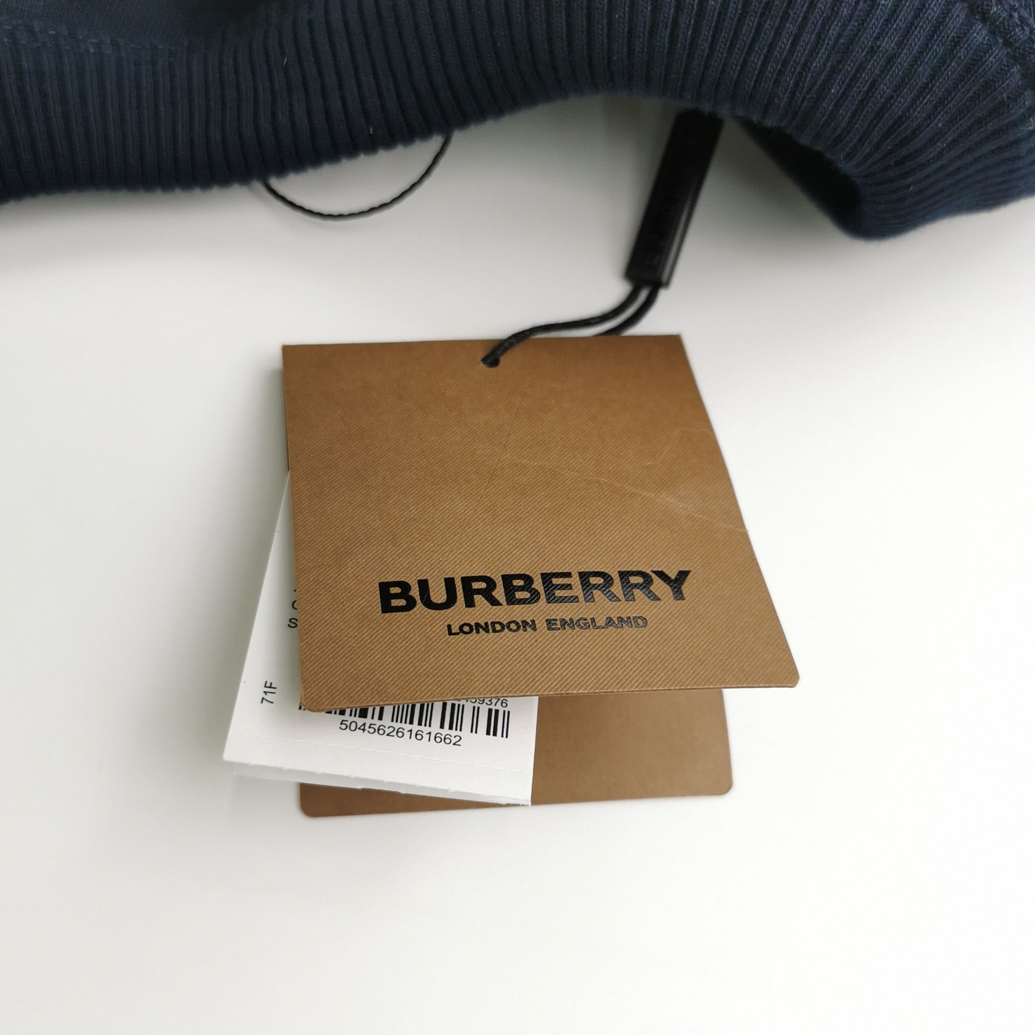 Burberry Burberry Women m Hoodies Size M / US 6-8 / IT 42-44 - 4 Thumbnail
