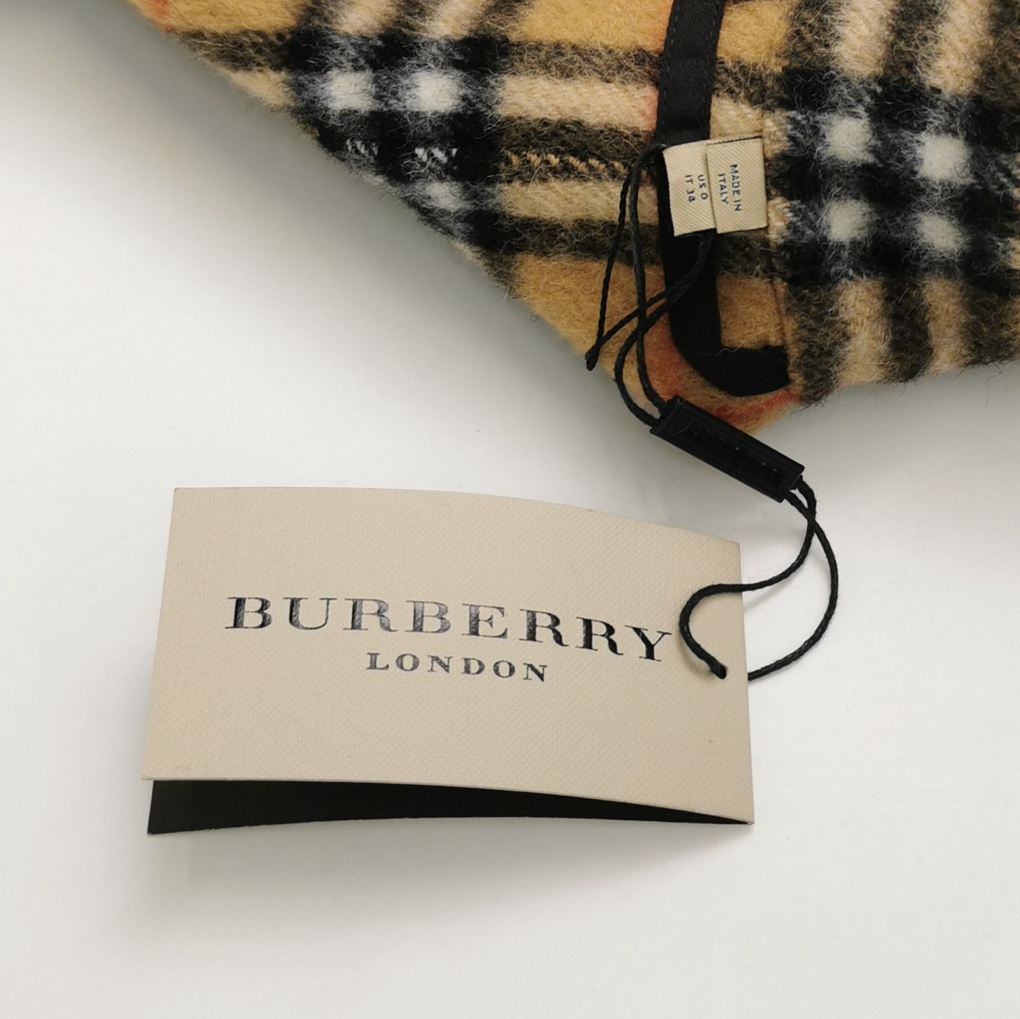 Burberry Burberry Women 0 Coats Size XS / US 0-2 / IT 36-38 - 4 Thumbnail