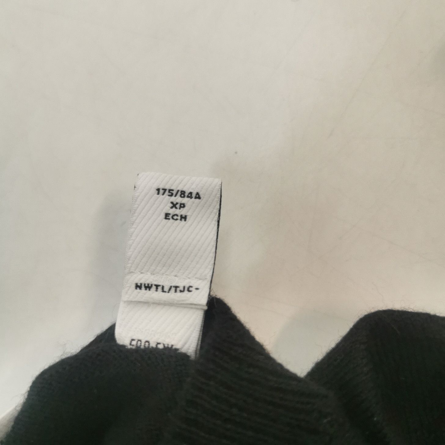 Burberry Burberry Women m Sweaters Size M / US 6-8 / IT 42-44 - 6 Thumbnail