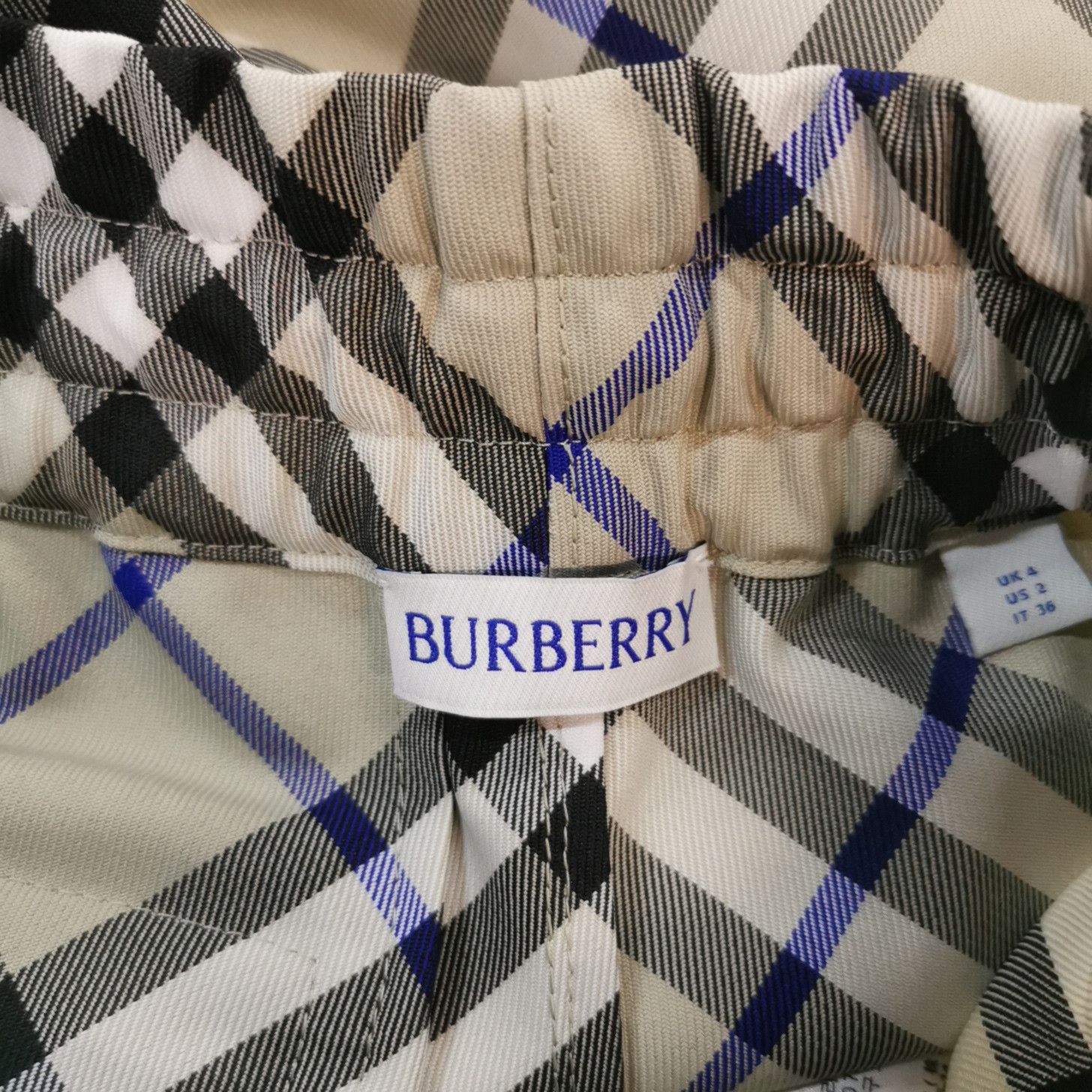 Burberry Burberry Women 2 Shorts Size 26" / US 2 / IT 38 - 4 Thumbnail