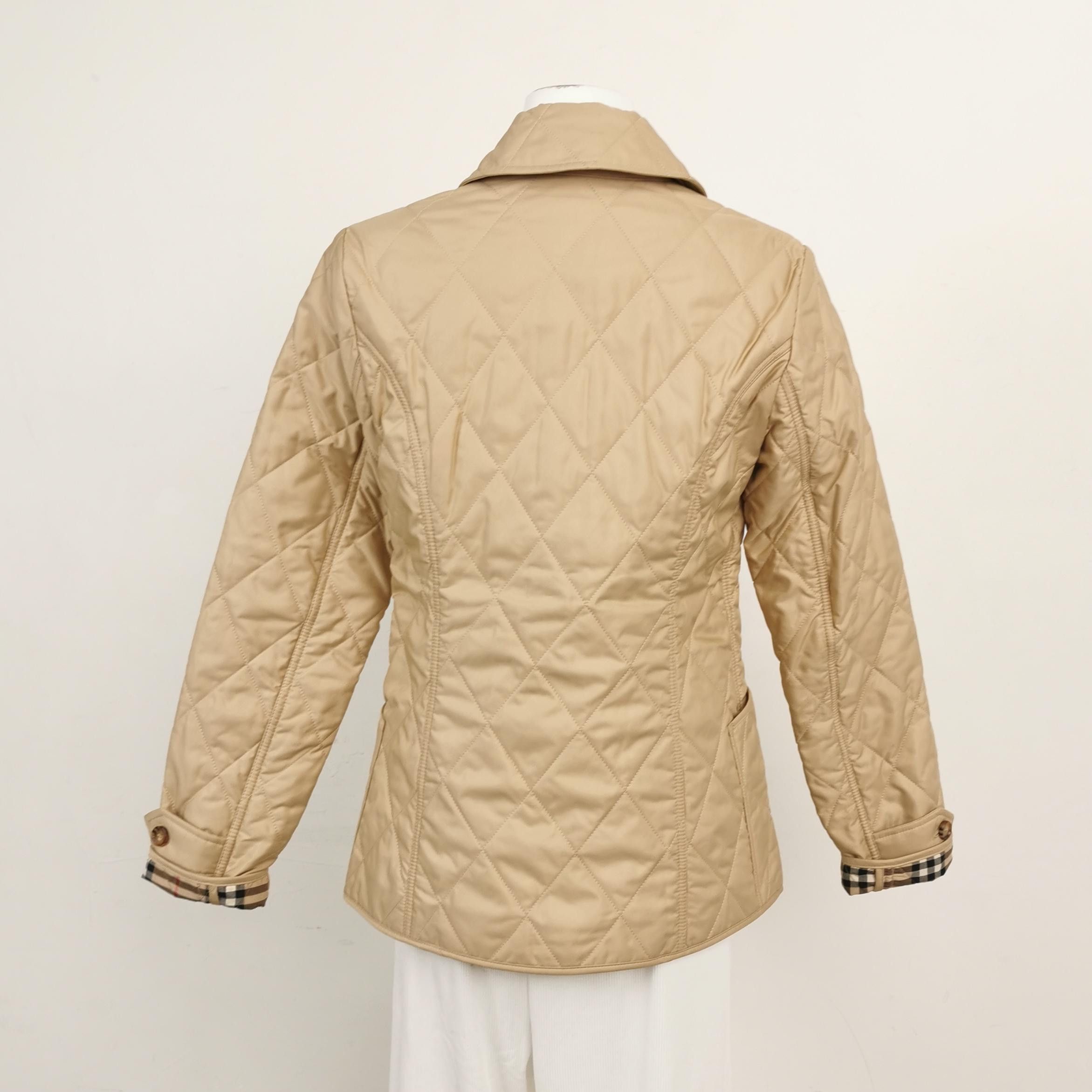 Burberry Burberry Women m Down Jackets Size M / US 6-8 / IT 42-44 - 2 Thumbnail