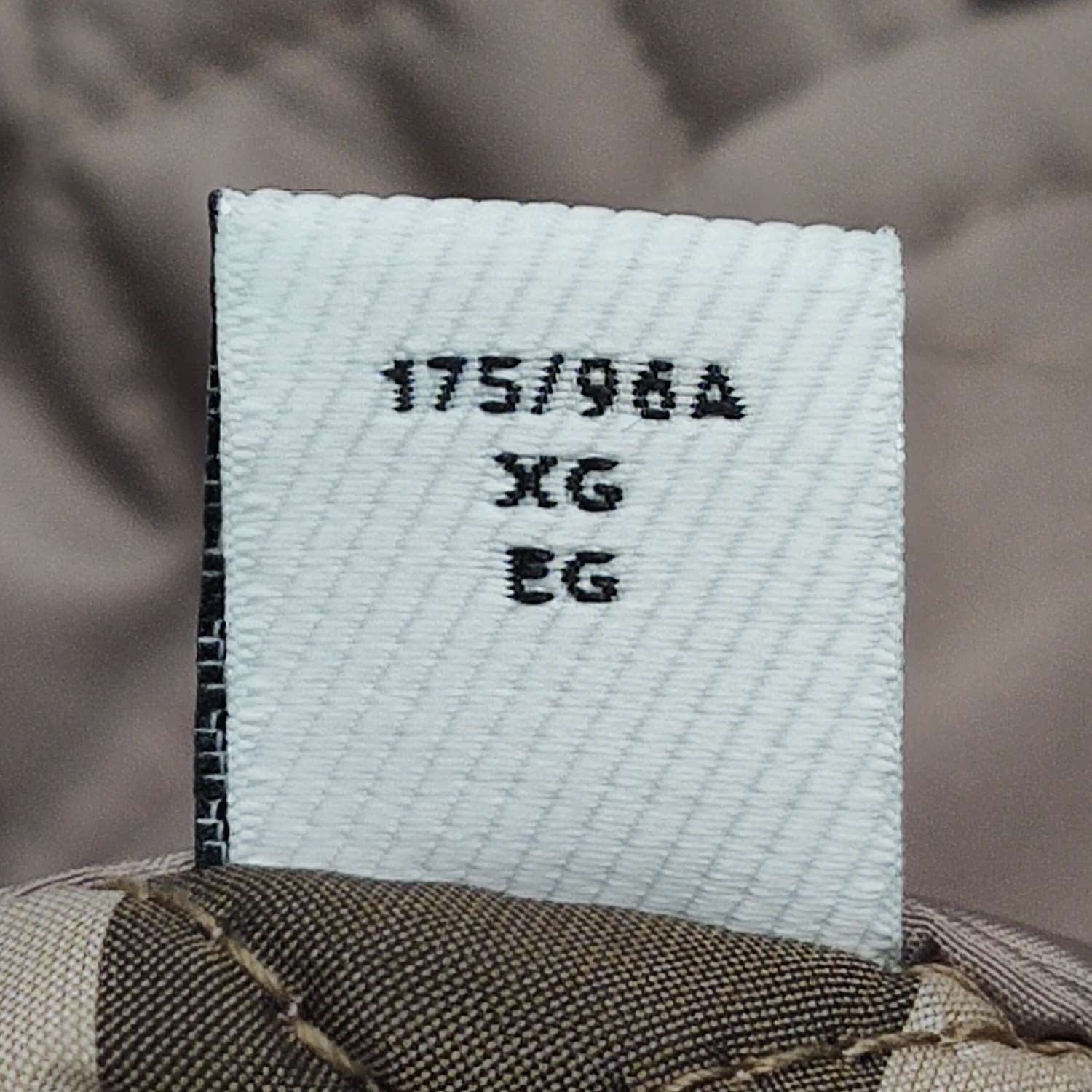 Burberry Burberry Women xl Down Jackets Size XL / US 12-14 / IT 48-50 - 6 Thumbnail