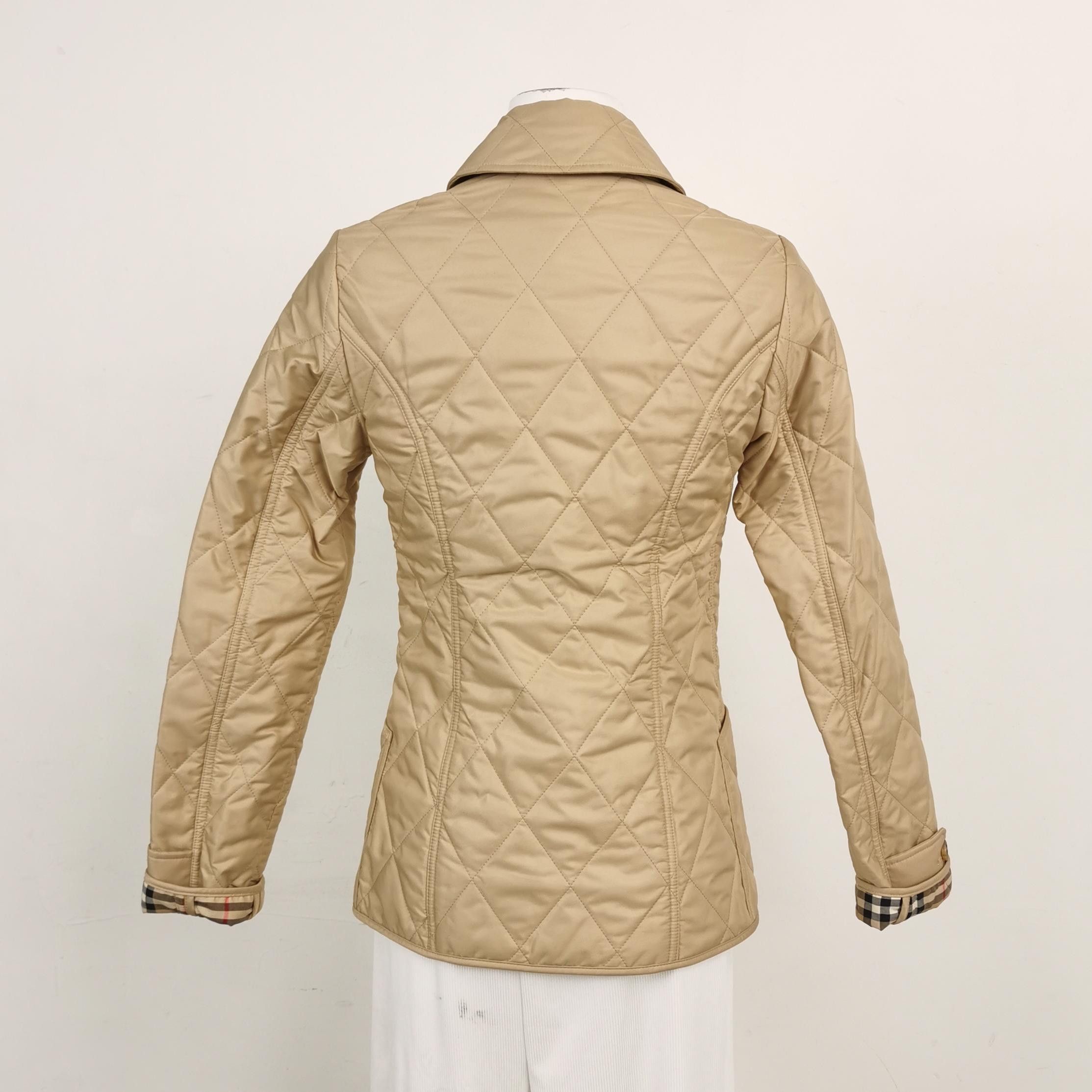 Burberry Burberry Women m Down Jackets Size M / US 6-8 / IT 42-44 - 2 Thumbnail