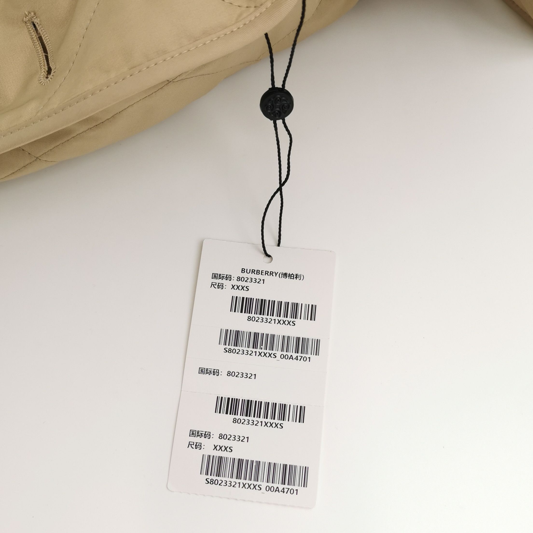 Burberry Burberry Women m Down Jackets Size M / US 6-8 / IT 42-44 - 4 Thumbnail