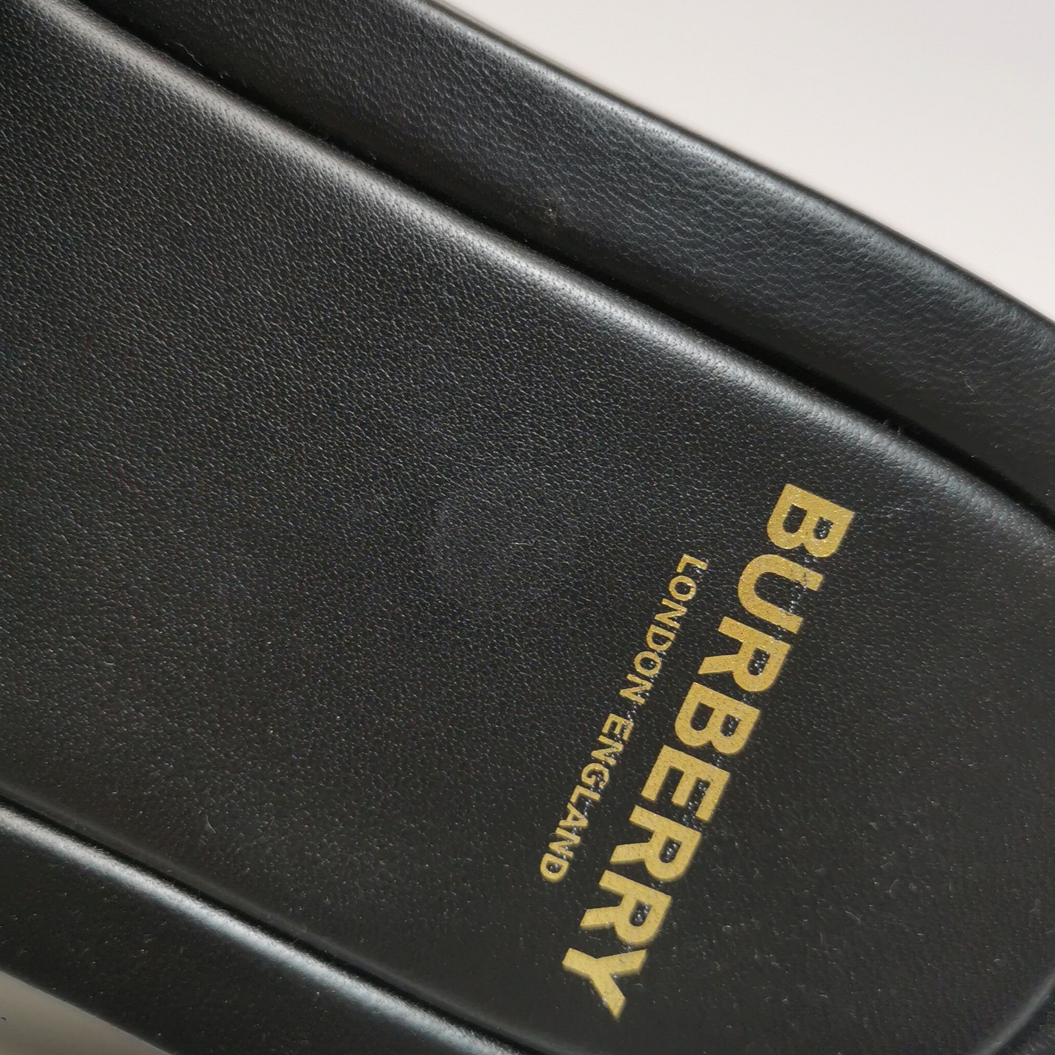 Burberry Burberry Women 7 Sandals Size US 7 / IT 37 - 9 Thumbnail