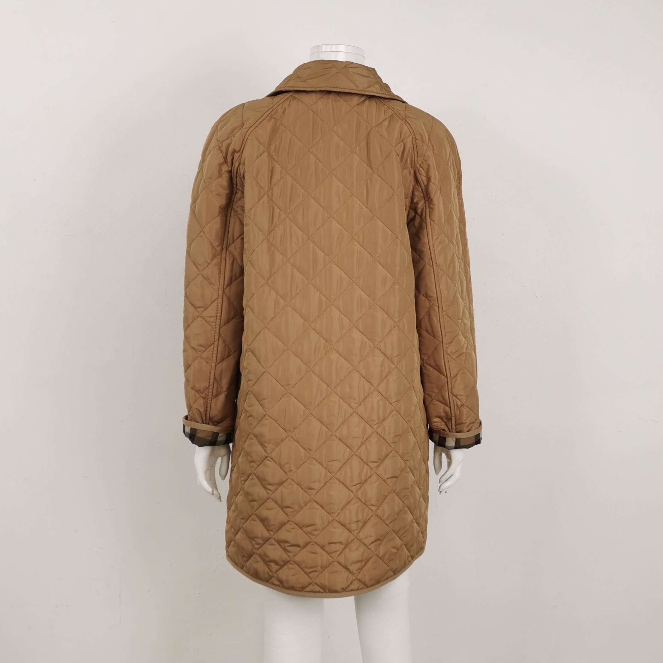 Burberry Burberry Women m Down Jackets Size M / US 6-8 / IT 42-44 - 2 Thumbnail