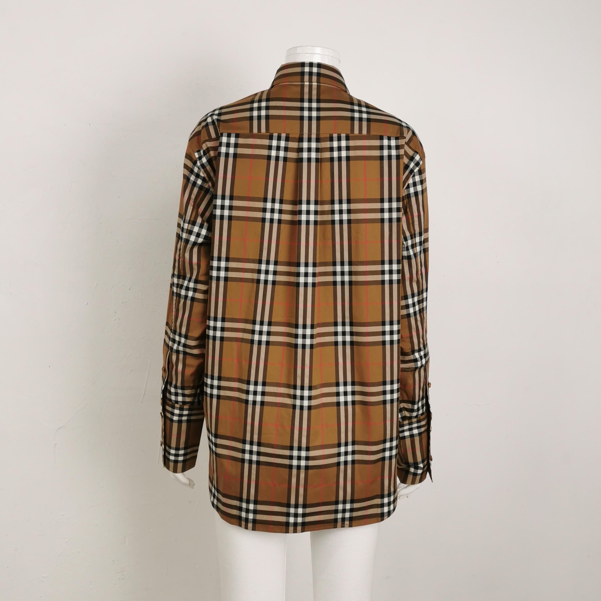 Burberry Burberry Women 2 Button Ups Size XS / US 0-2 / IT 36-38 - 2 Thumbnail