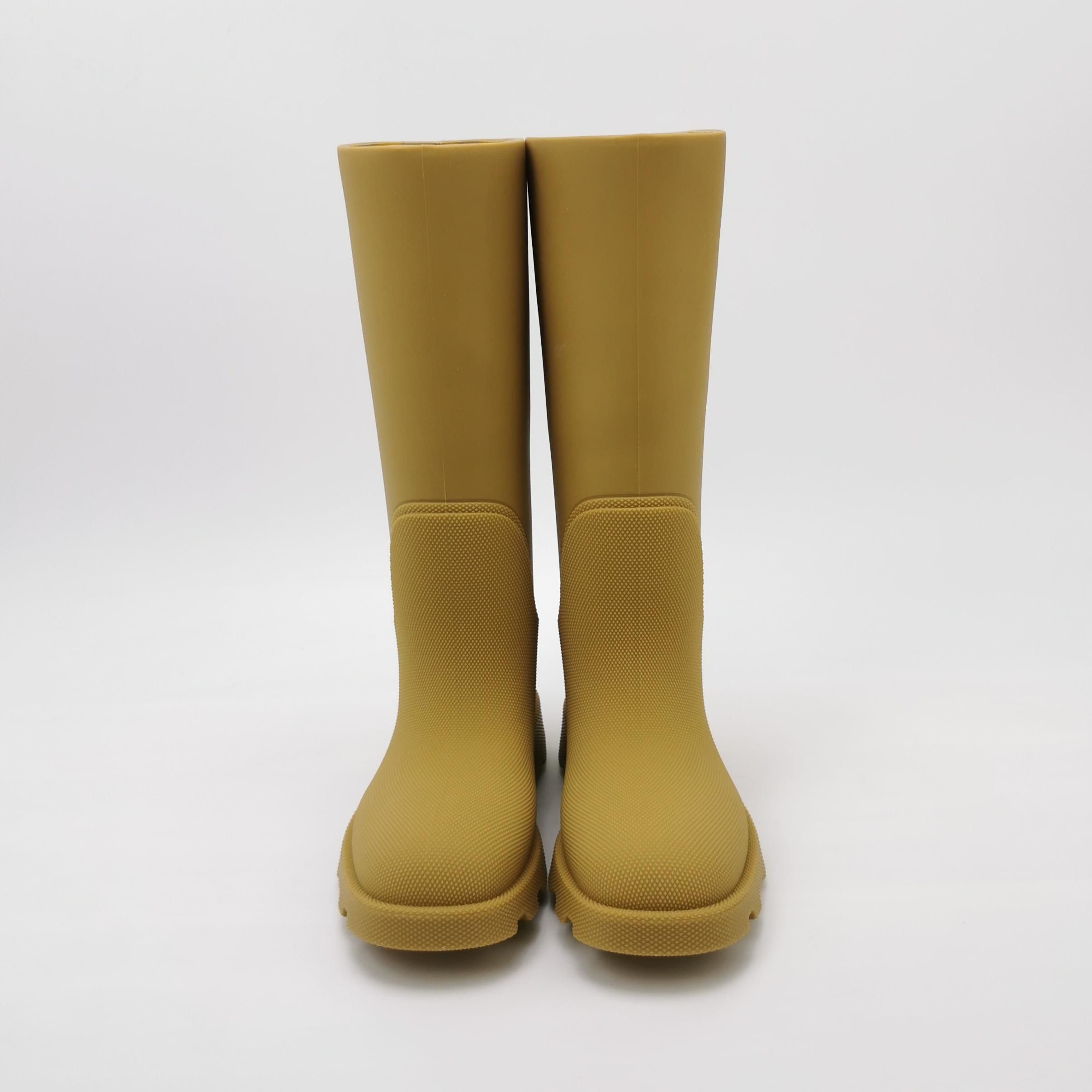 Burberry Burberry Women 6 Boots Size US 6 / IT 36 - 3 Thumbnail