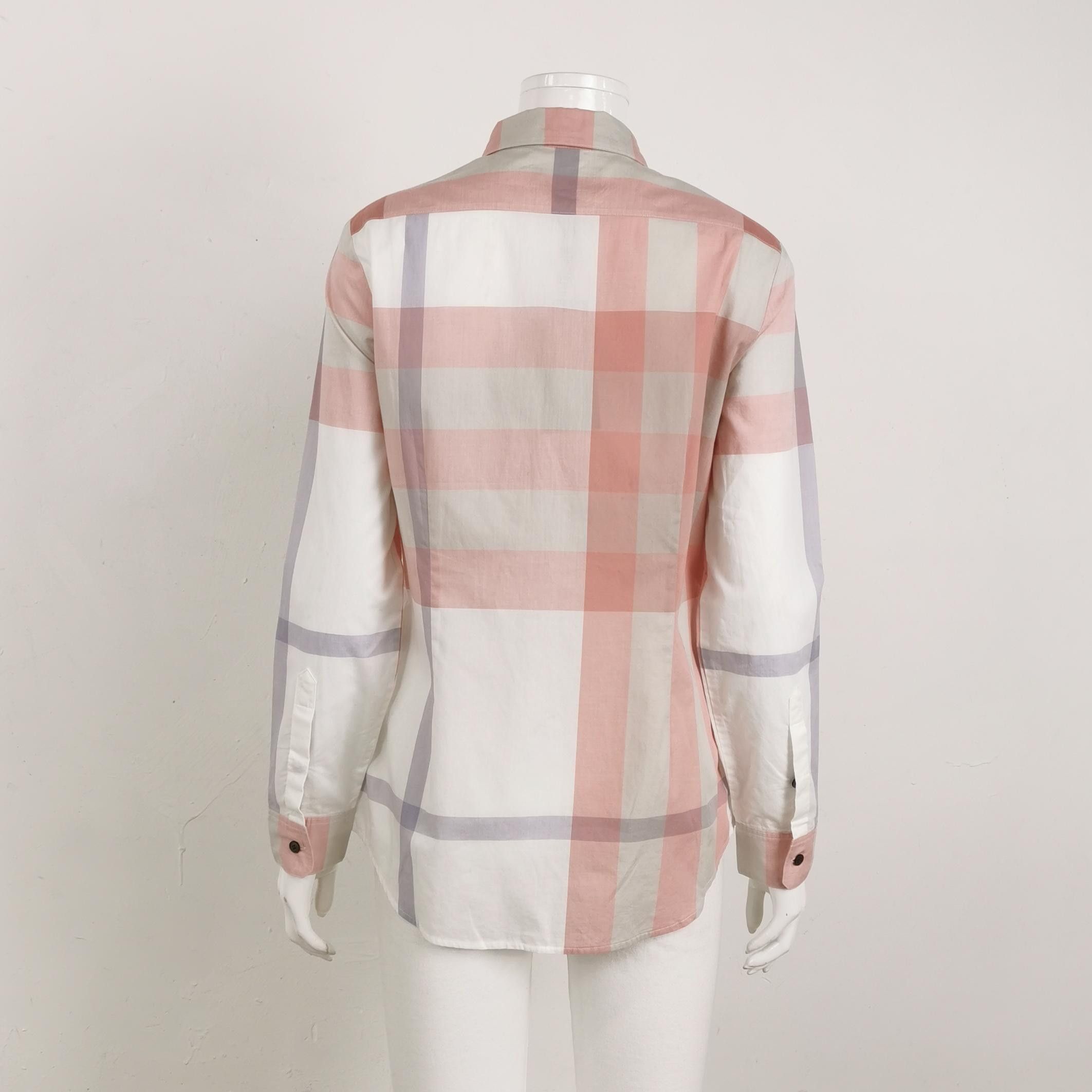 Burberry Burberry Women s Button Ups Size S / US 4 / IT 40 - 2 Thumbnail