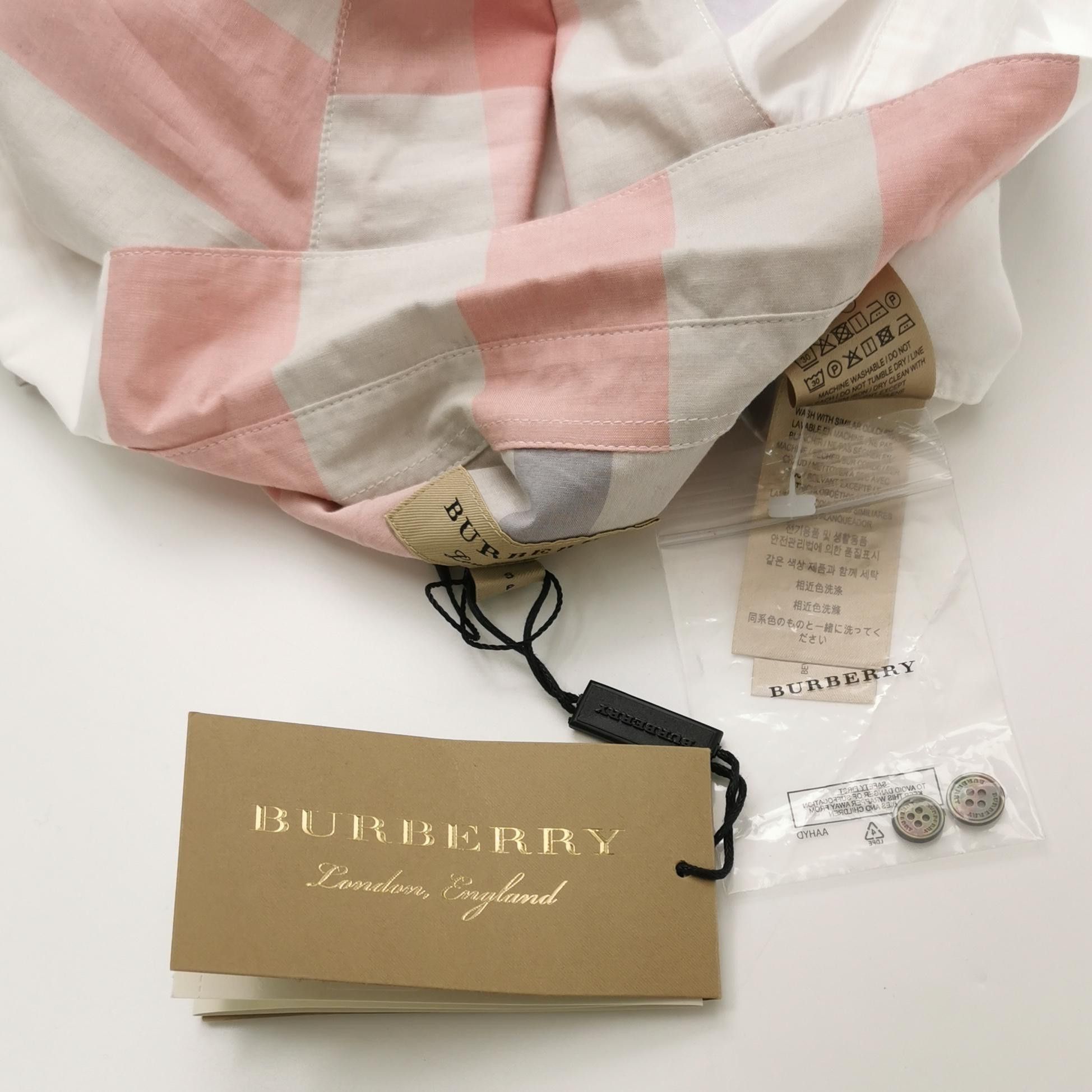 Burberry Burberry Women s Button Ups Size S / US 4 / IT 40 - 5 Thumbnail
