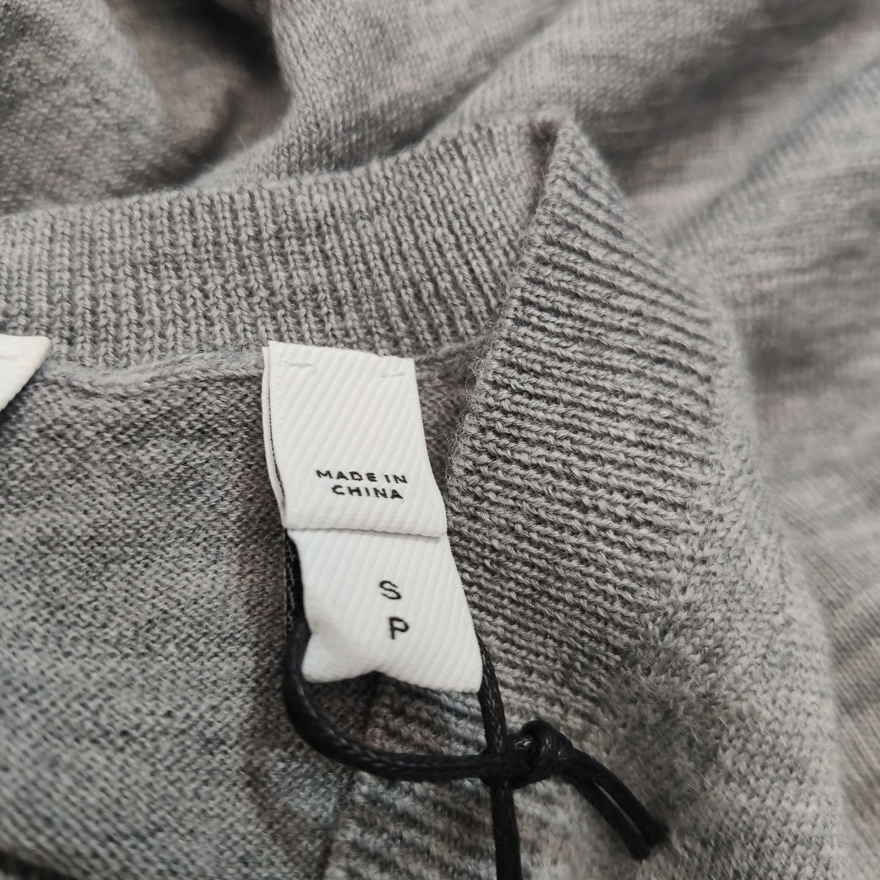 Burberry Burberry Women s Sweaters Size S / US 4 / IT 40 - 7 Thumbnail