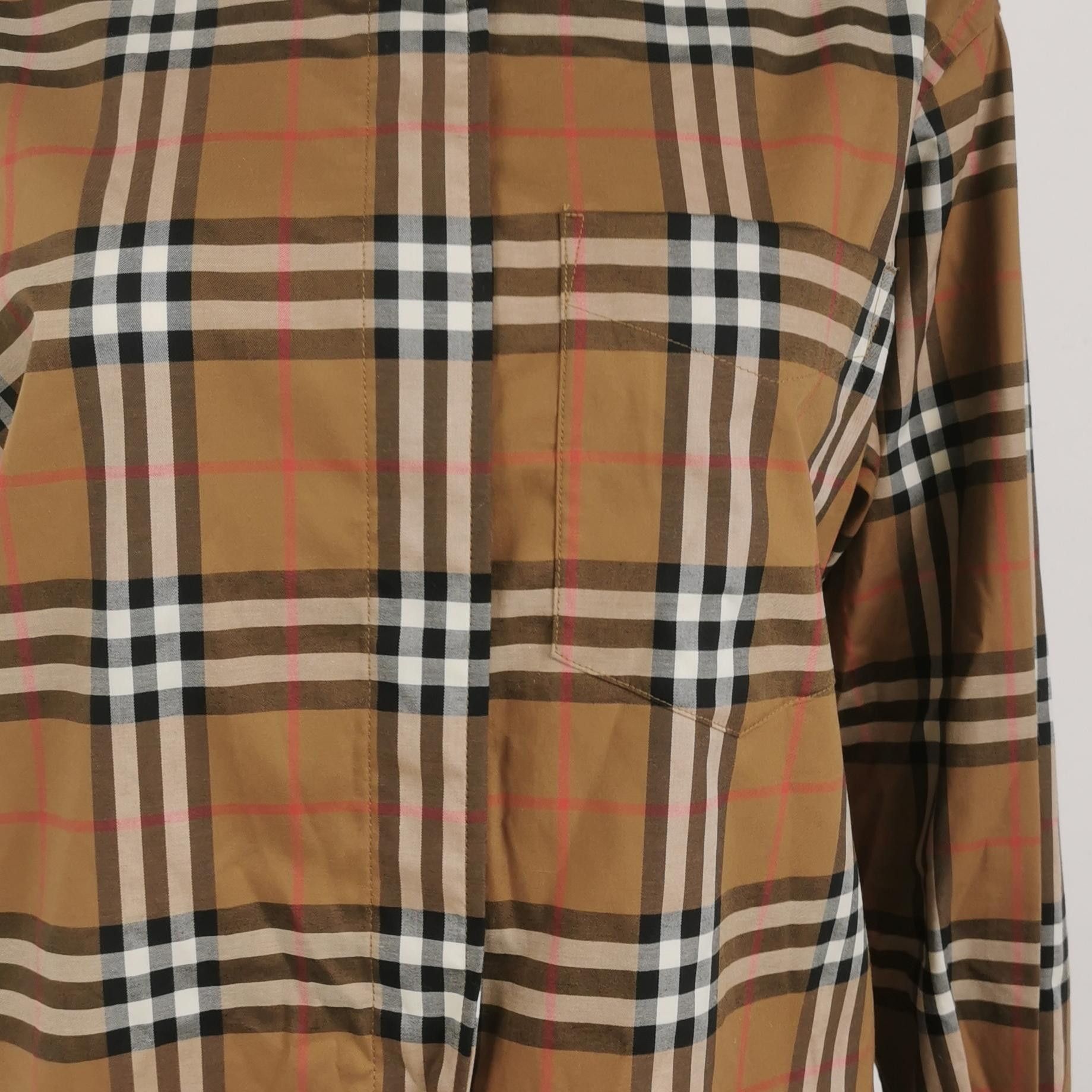 Burberry Burberry Women s Button Ups Size S / US 4 / IT 40 - 3 Thumbnail