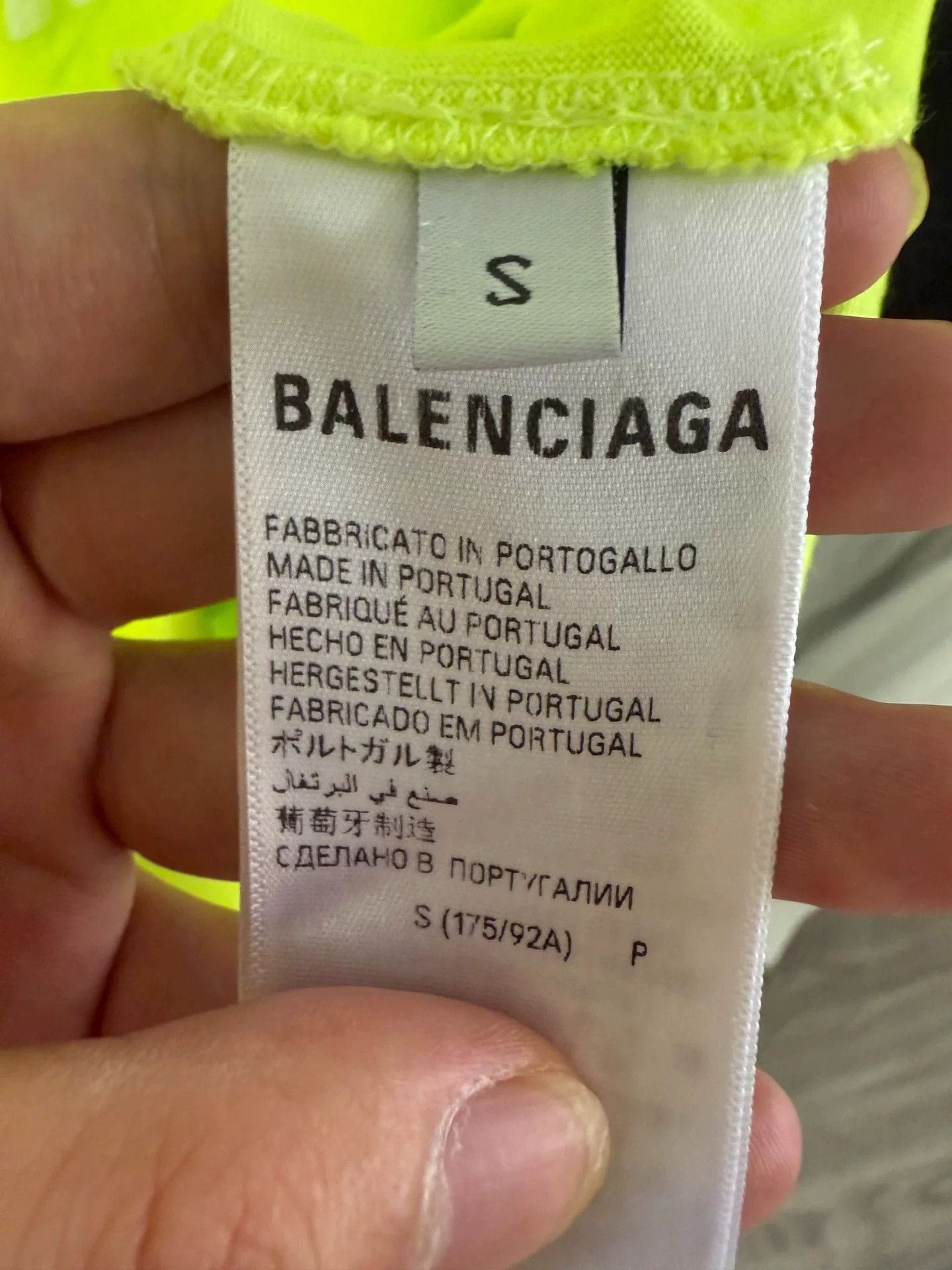 Balenciaga Balenciaga Neon Green Logo T-Shirt Size S Size US S / EU 44-46 / 1 - 5 Thumbnail