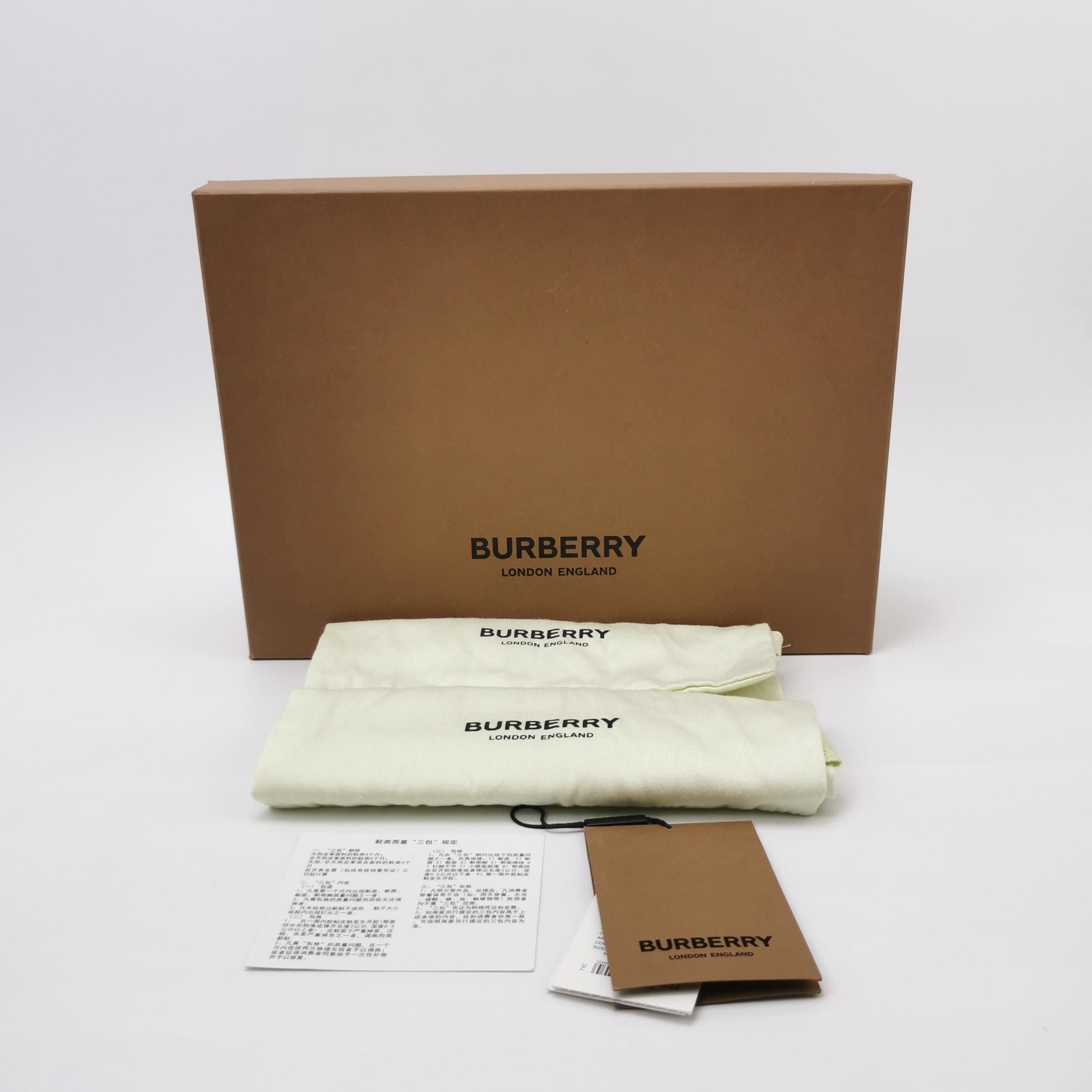 Burberry Burberry Women 9 Flats Size US 9 / IT 39 - 6 Thumbnail