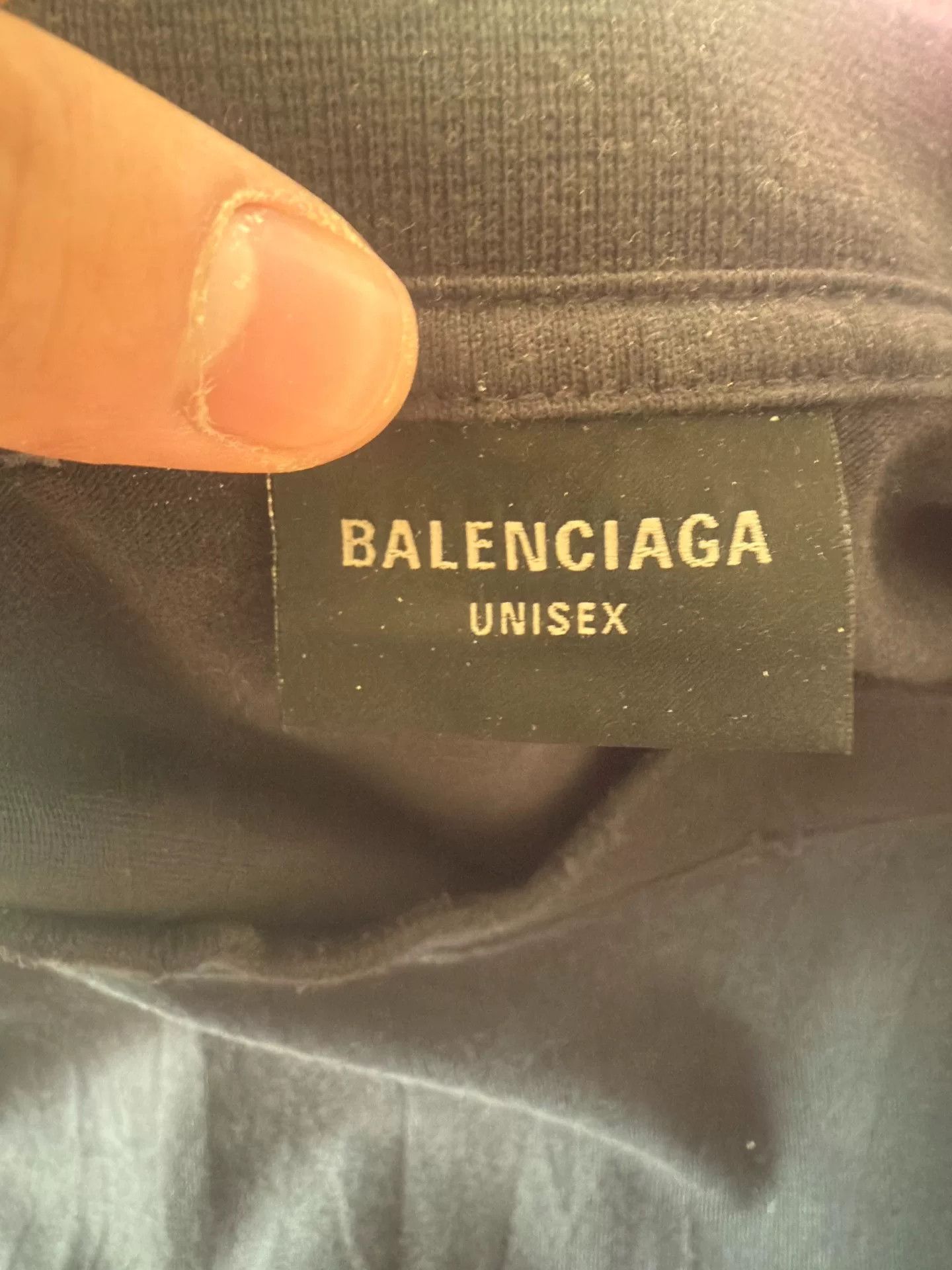Balenciaga Balenciaga Planet Earth Distressed T-Shirt Size 1 Size US S / EU 44-46 / 1 - 4 Thumbnail