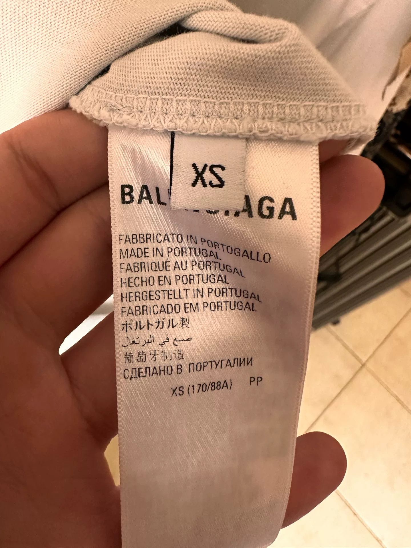 Balenciaga Balenciaga Slogan Print T-Shirt XS Size US XS / EU 42 / 0 - 5 Thumbnail
