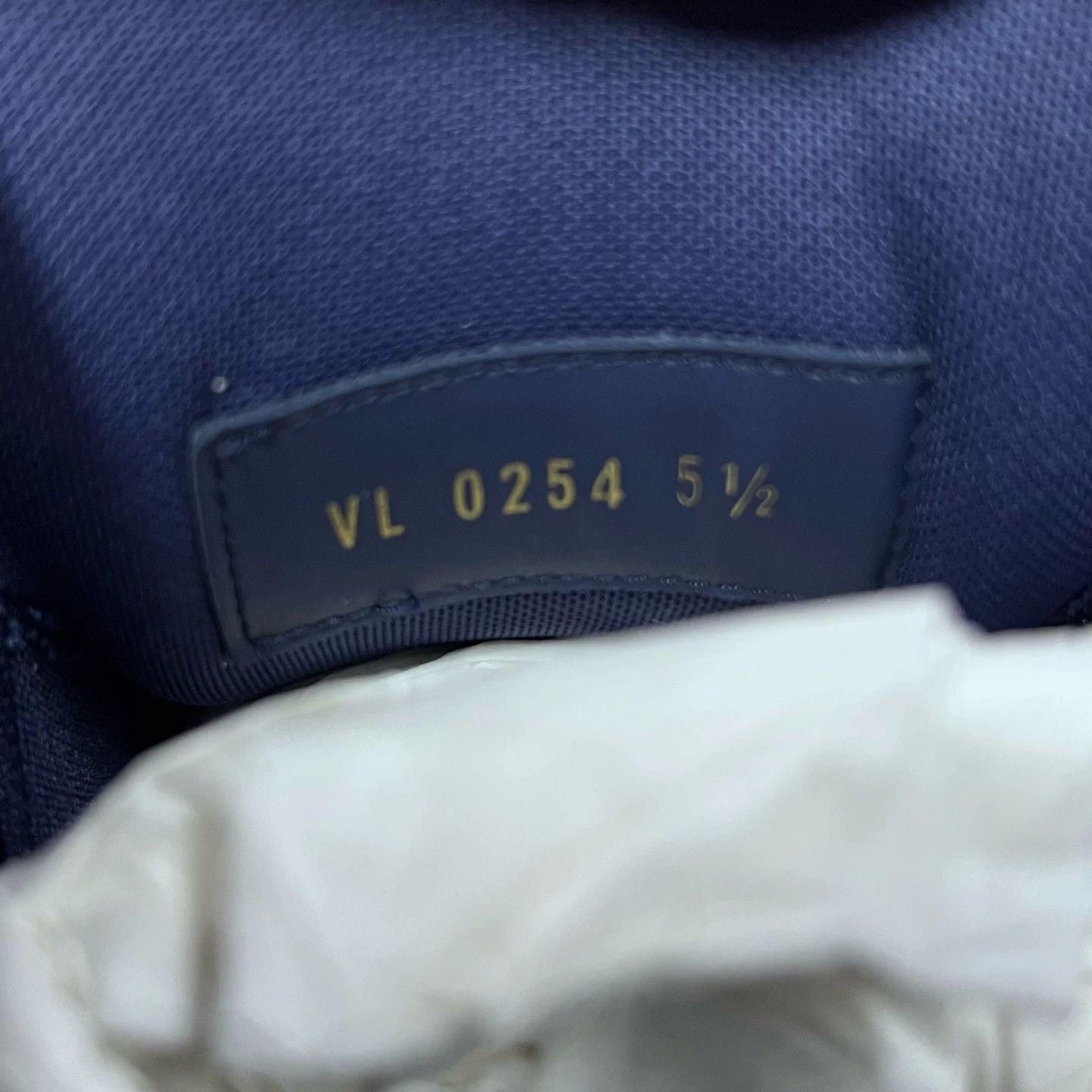 Louis Vuitton Louis Vuitton Blue Leather Low-Top Sneakers UK 5.5 Size US 6.5 / EU 39-40 - 6 Thumbnail