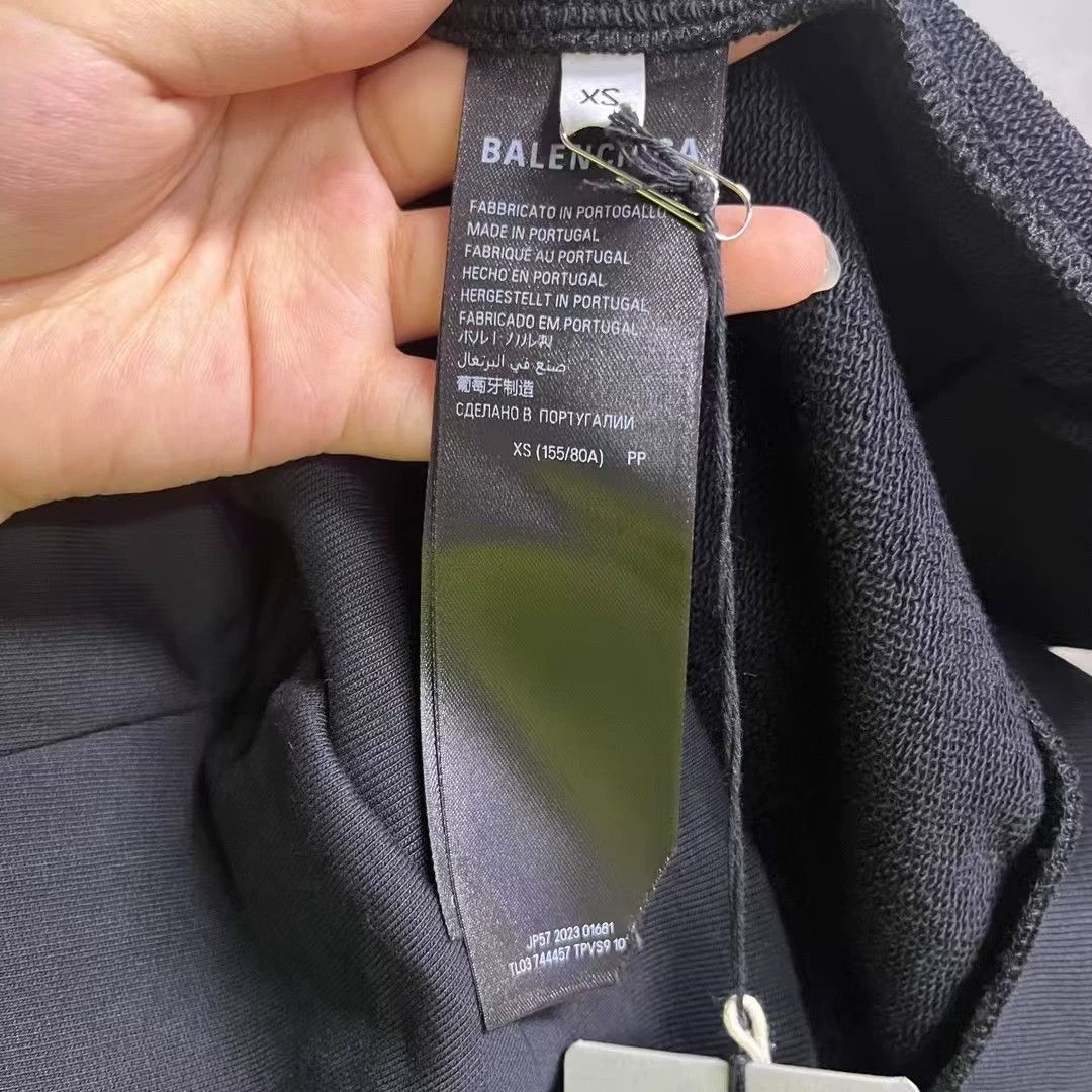 Balenciaga Balenciaga Aoyama Graphic Zip Up Hoodie XS Size US XS / EU 42 / 0 - 3 Thumbnail