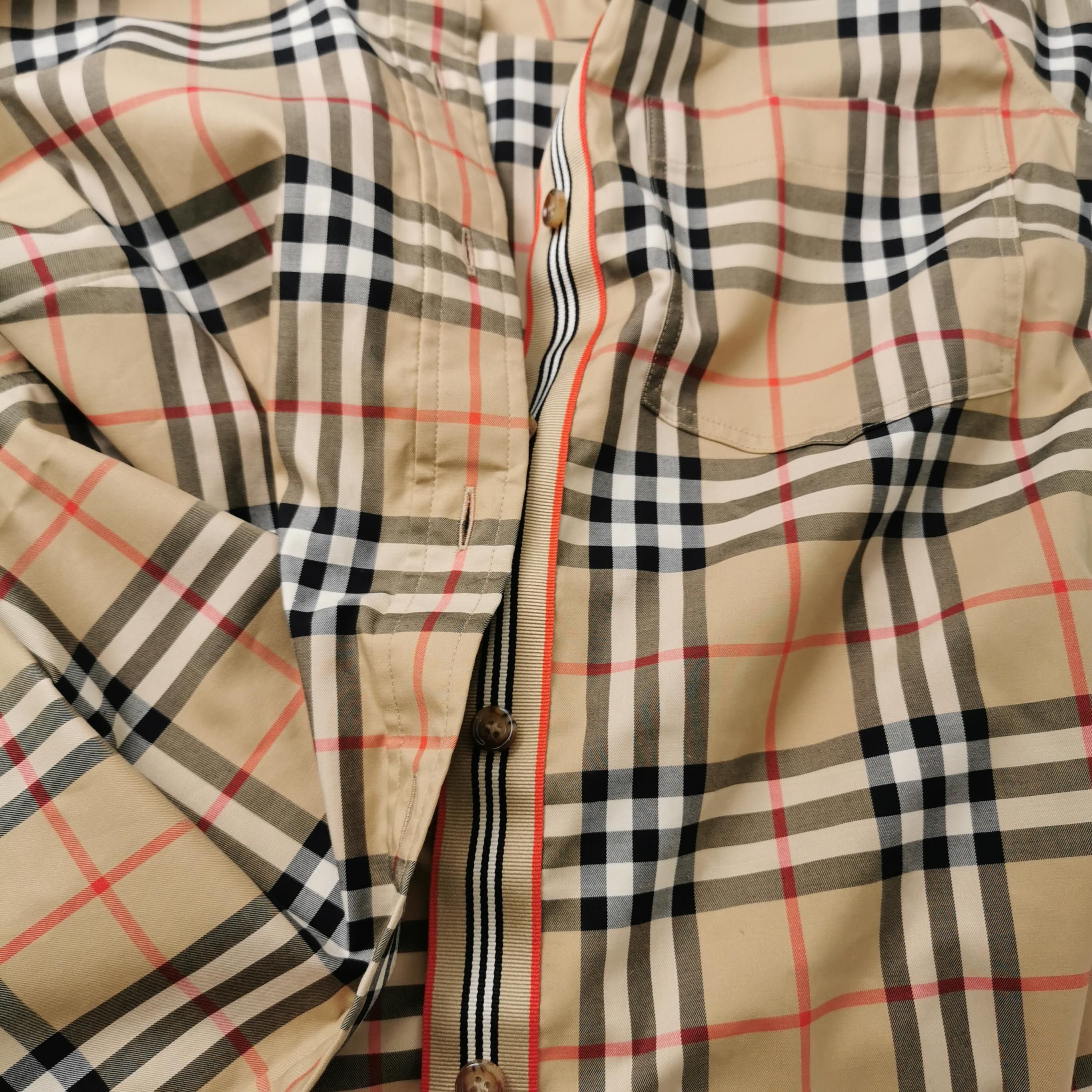 Burberry Burberry Women s Button Ups Size S / US 4 / IT 40 - 4 Thumbnail