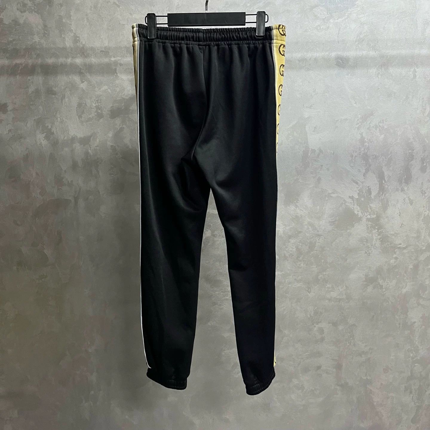 Gucci Gucci Logo Side Stripe Sweatpants Size XS Size US 28 / EU 44 - 3 Thumbnail