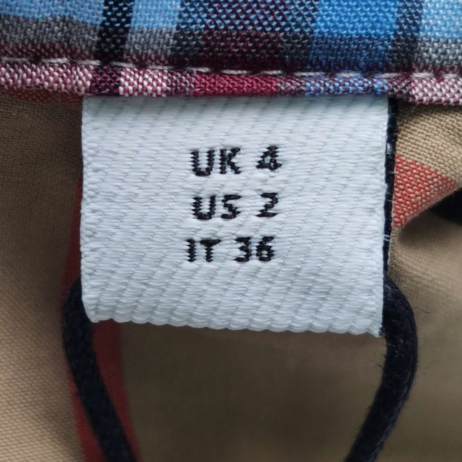 Burberry Burberry Women 2 Button Ups Size XS / US 0-2 / IT 36-38 - 6 Thumbnail