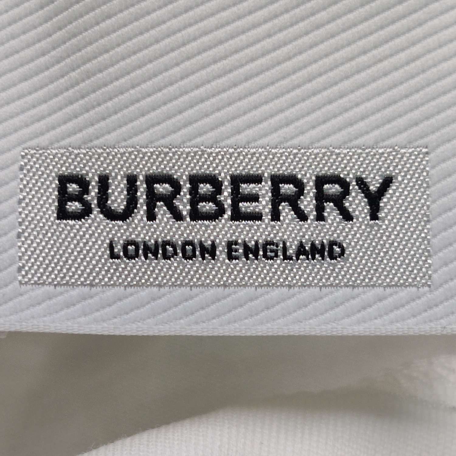 Burberry Burberry Women l Short Sleeve Shirts Size L / US 10 / IT 46 - 5 Thumbnail