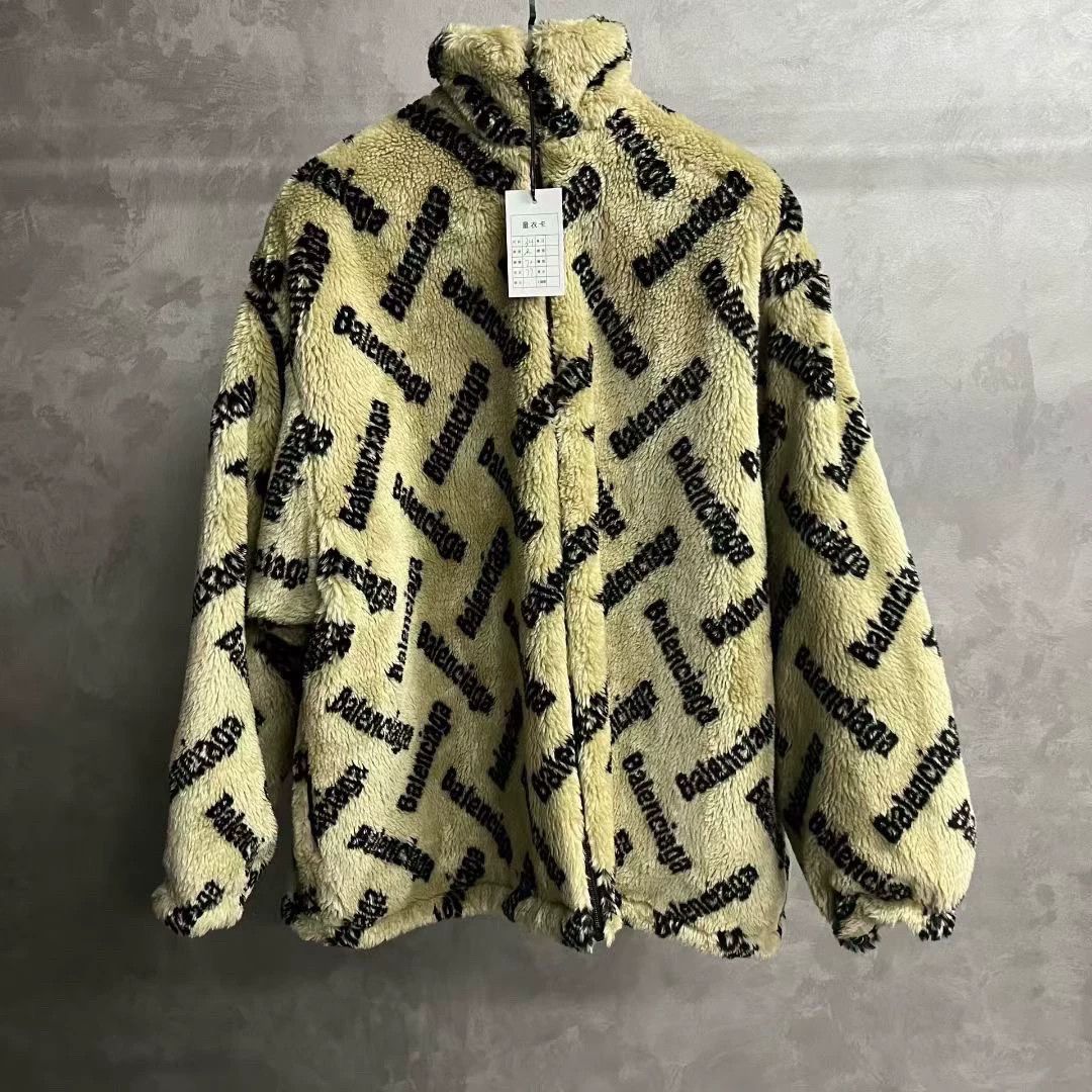 Balenciaga Balenciaga All Over Logo Faux Fur Zip Jacket 34 Size XS / US 0-2 / IT 36-38 - 2 Thumbnail