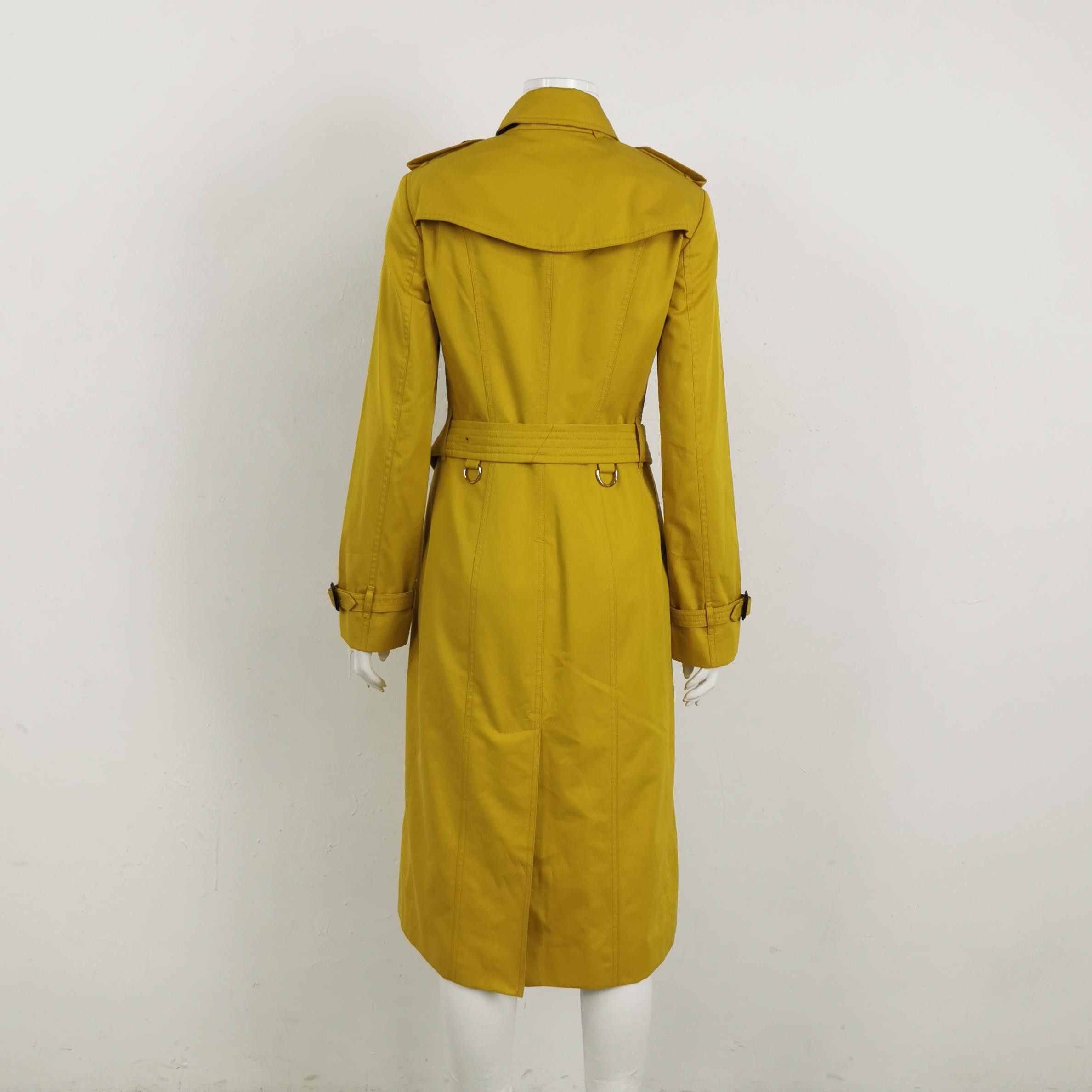 Burberry Burberry Women s Coats Size S / US 4 / IT 40 - 2 Thumbnail