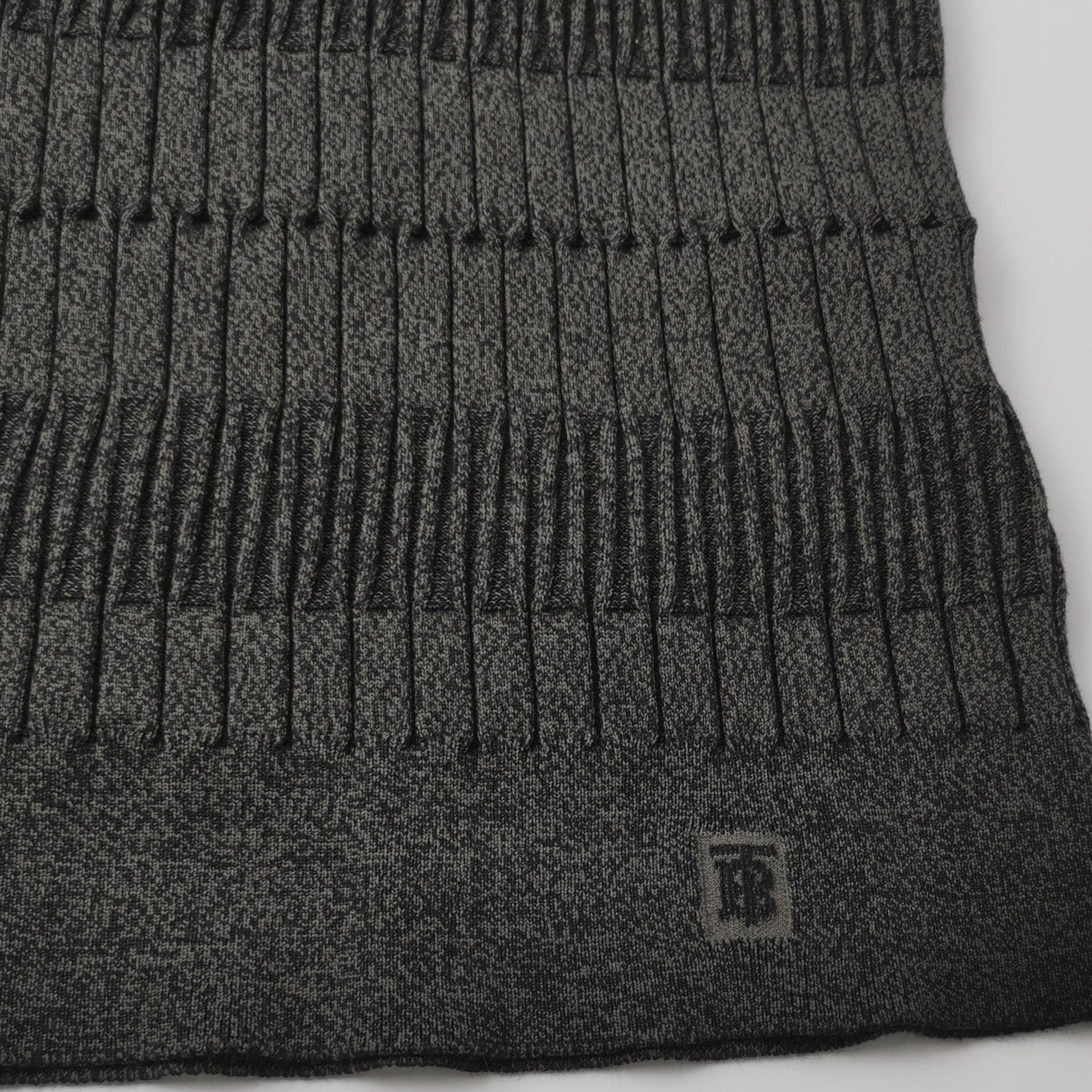 Burberry Burberry Women m Sweaters Size M / US 6-8 / IT 42-44 - 3 Thumbnail