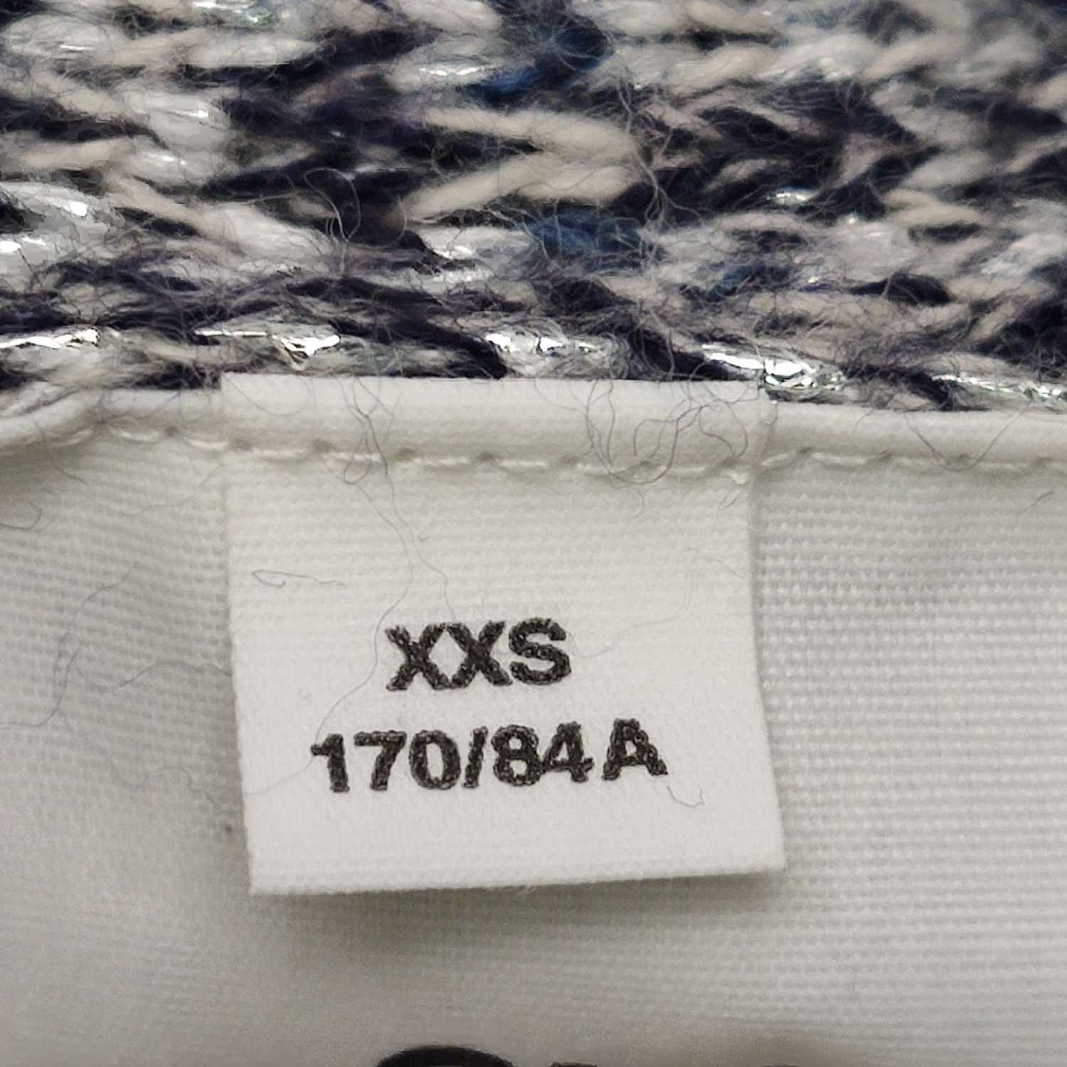 Acne Studios Acne Studios Heart Graphic Wool Blend Sweater XXS Size US XXS / EU 40 - 6 Thumbnail