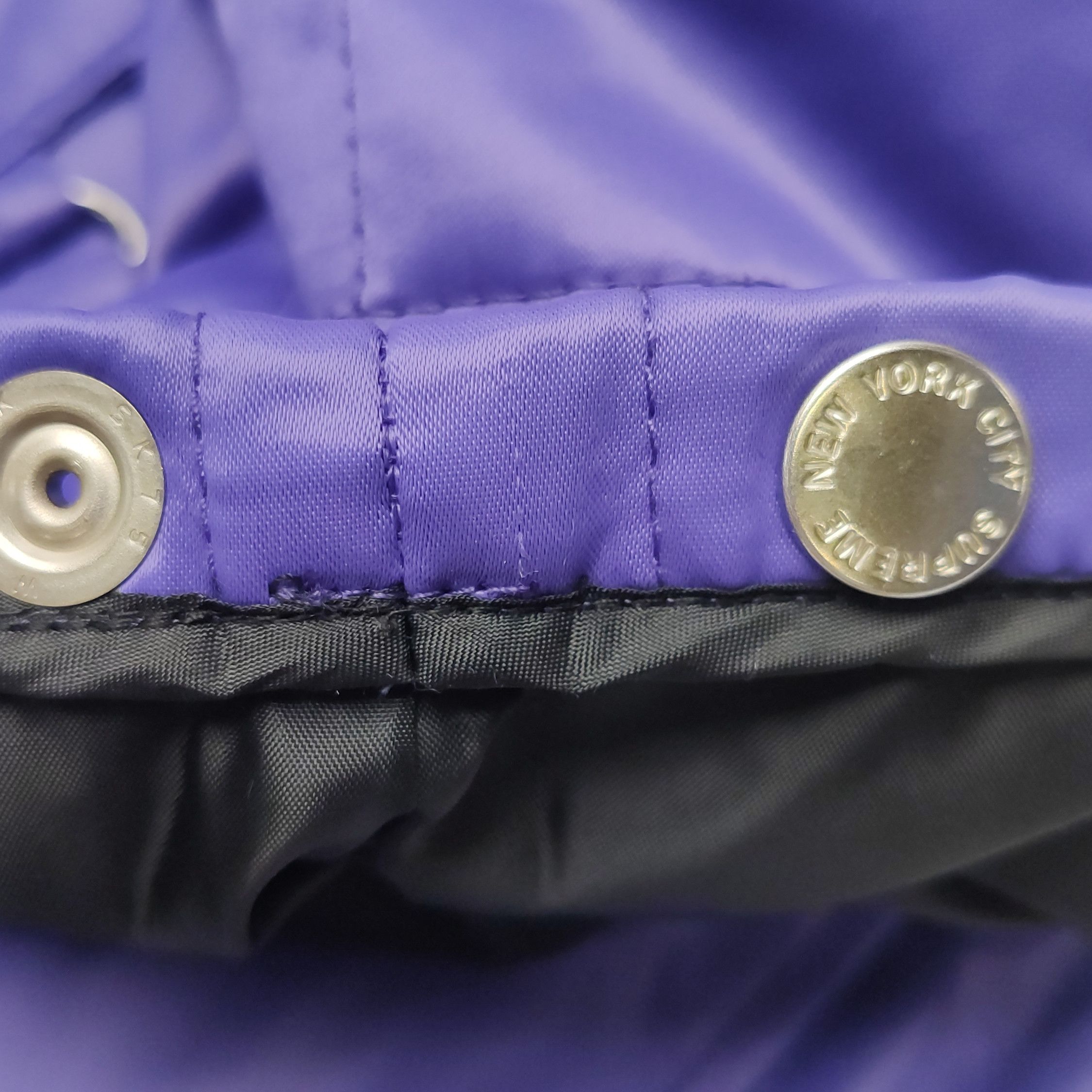 Supreme Supreme Quilted Logo Padded Jacket Size M Size US M / EU 48-50 / 2 - 9 Thumbnail
