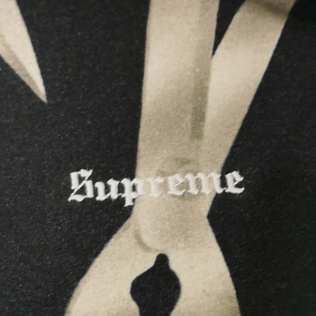 Supreme Supreme Shears Print Hoodie Size XL Size US XL / EU 56 / 4 - 3 Thumbnail