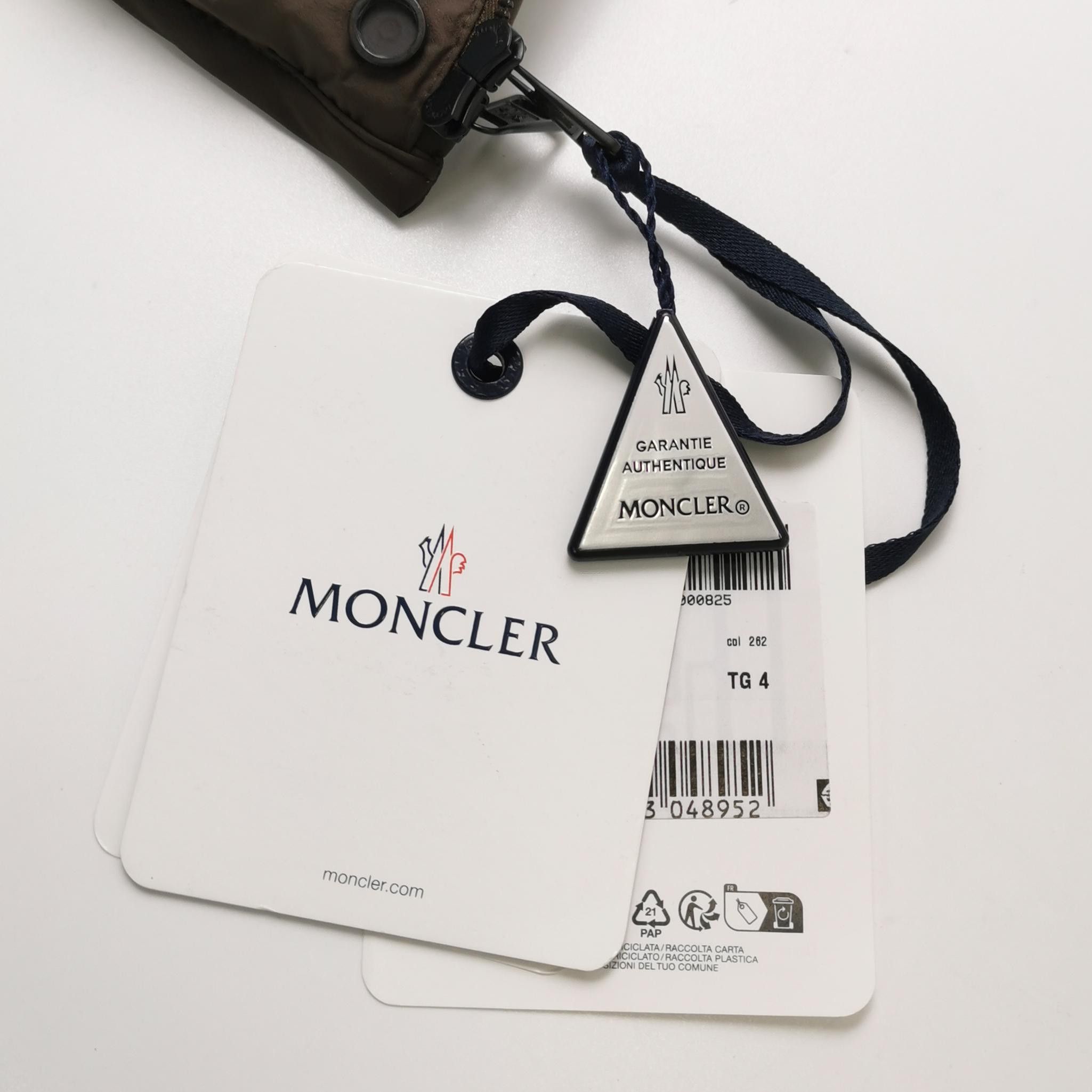 Moncler Moncler Aiguille Quilted Down Jacket Size 4 Size US XL / EU 56 / 4 - 4 Thumbnail
