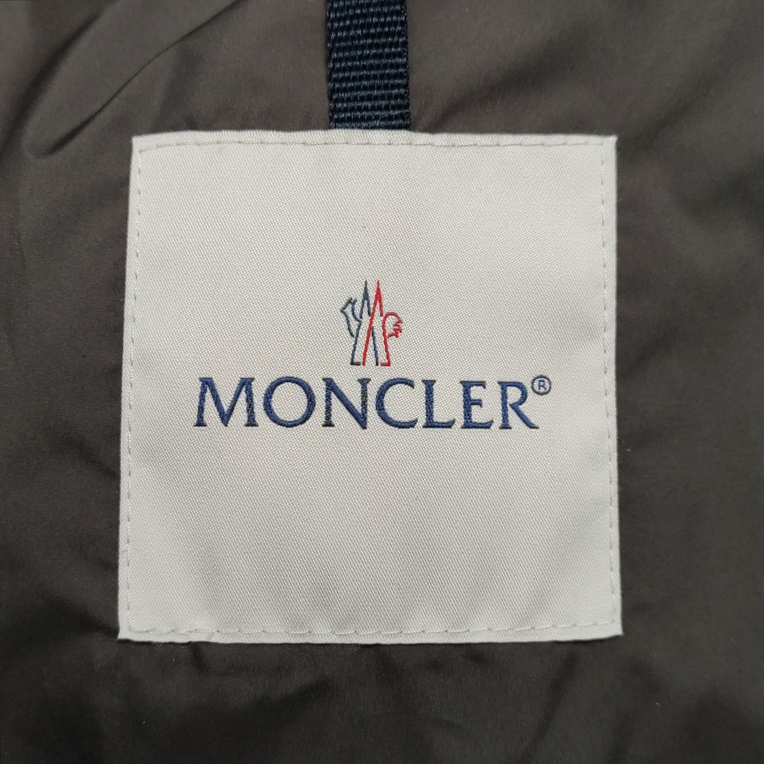 Moncler Moncler Aiguille Quilted Down Jacket Size 4 Size US XL / EU 56 / 4 - 6 Thumbnail