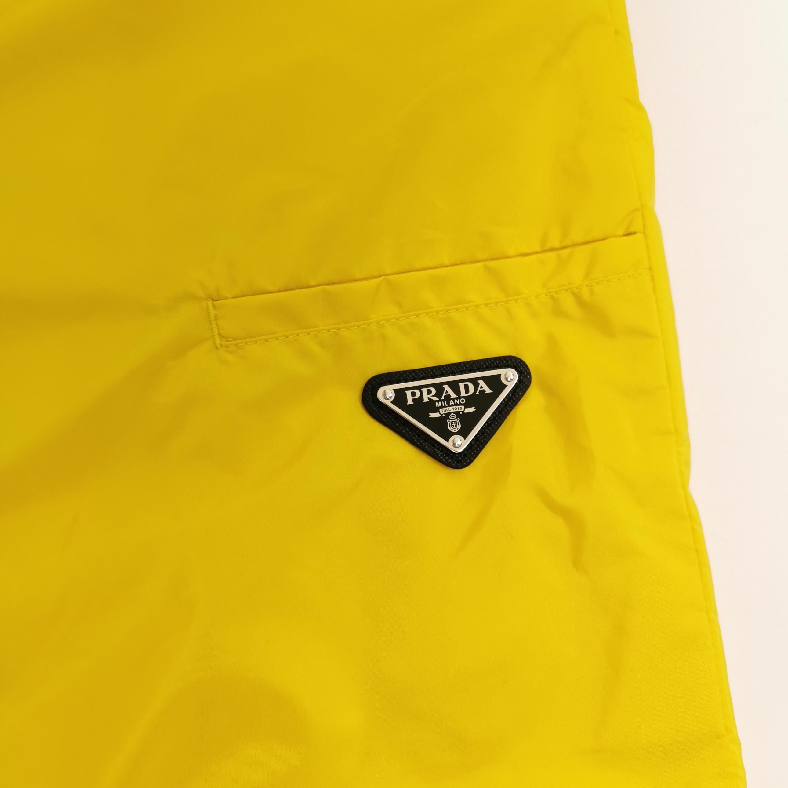 Prada Prada Re-Nylon Triangle Logo Shorts L Size US 34 / EU 50 - 3 Thumbnail