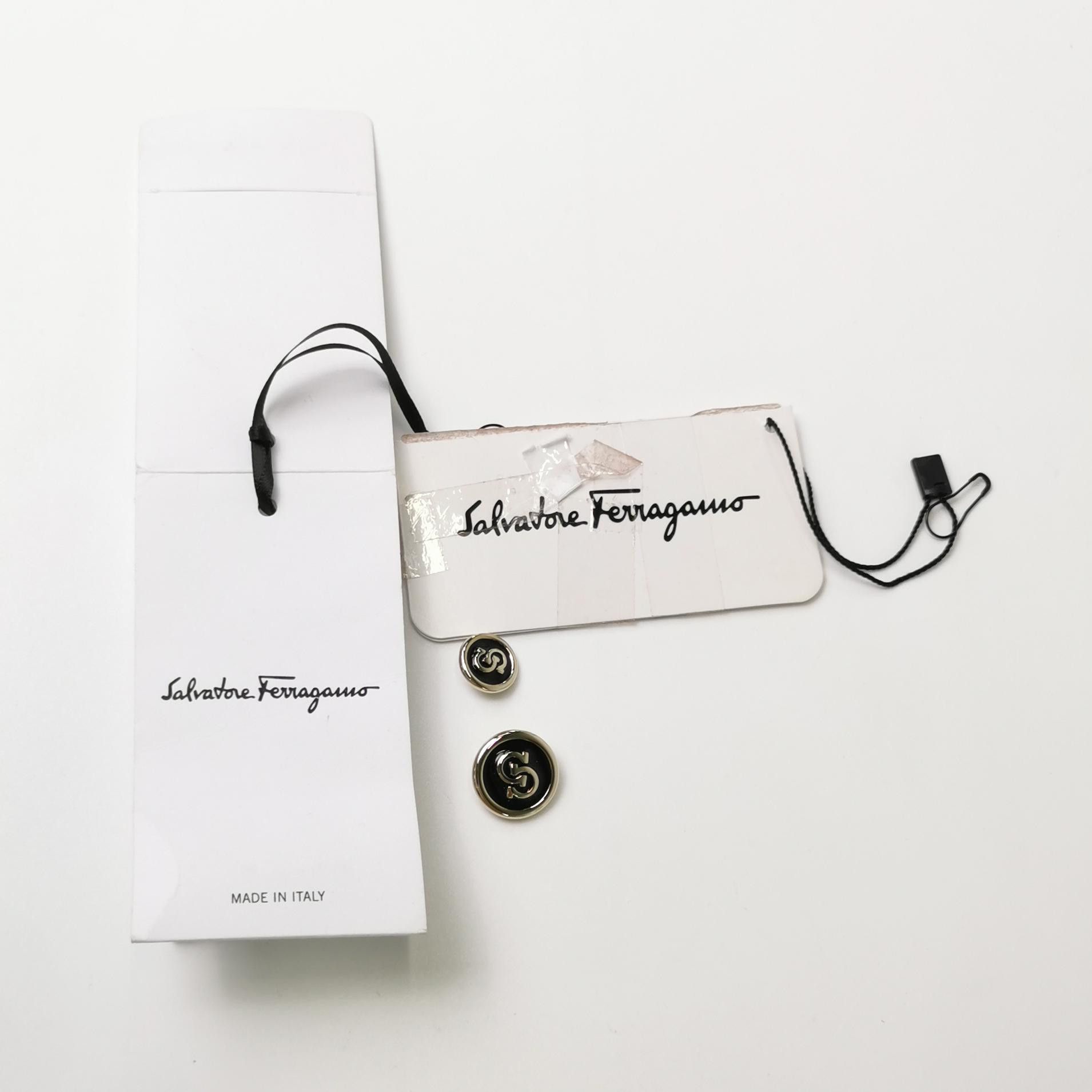 Salvatore Ferragamo Salvatore Ferragamo Monogram Wool Jacket L Size L / US 10 / IT 46 - 4 Thumbnail