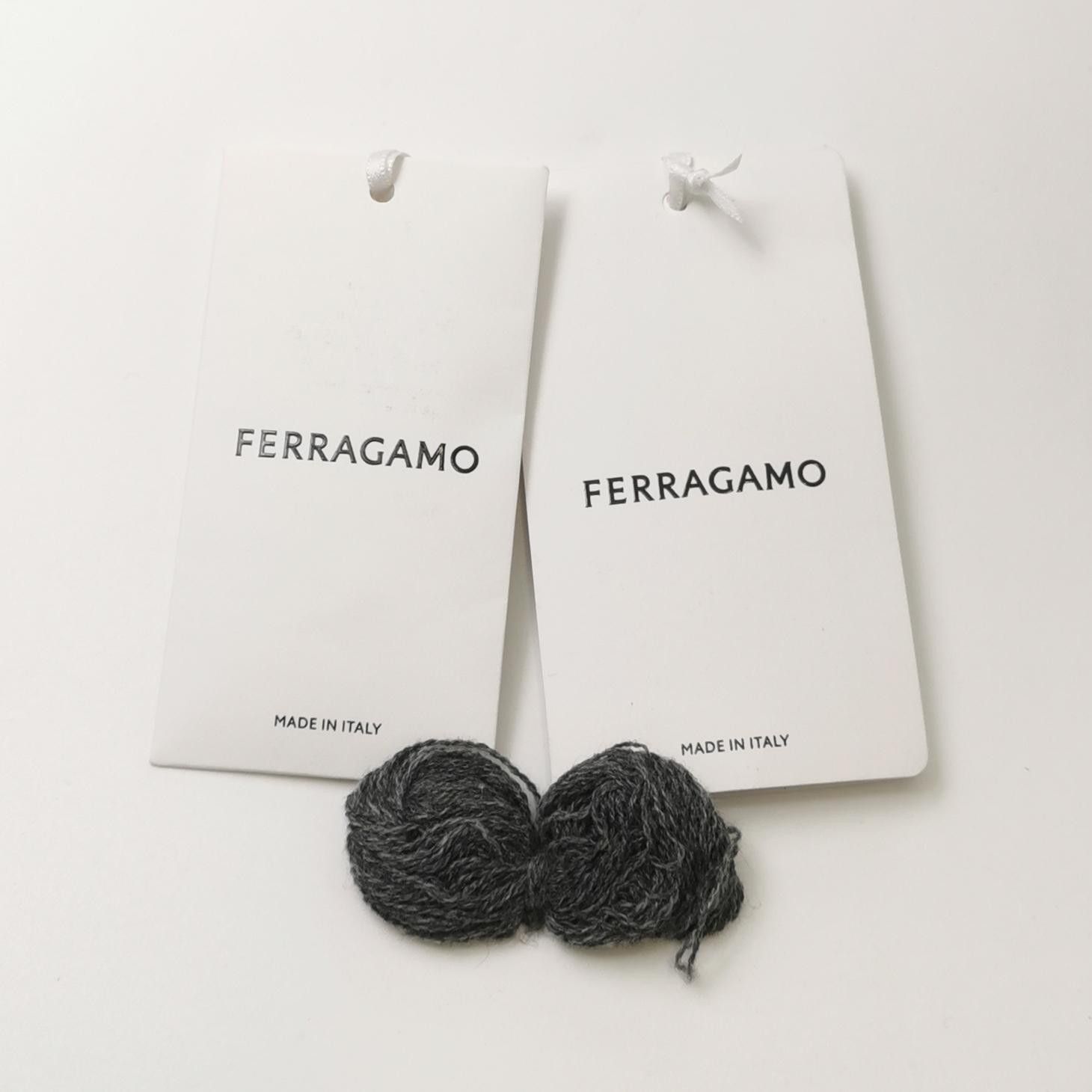 Salvatore Ferragamo Salvatore Ferragamo Cashmere V-Neck Sweater Size L Size US L / EU 52-54 / 3 - 5 Thumbnail