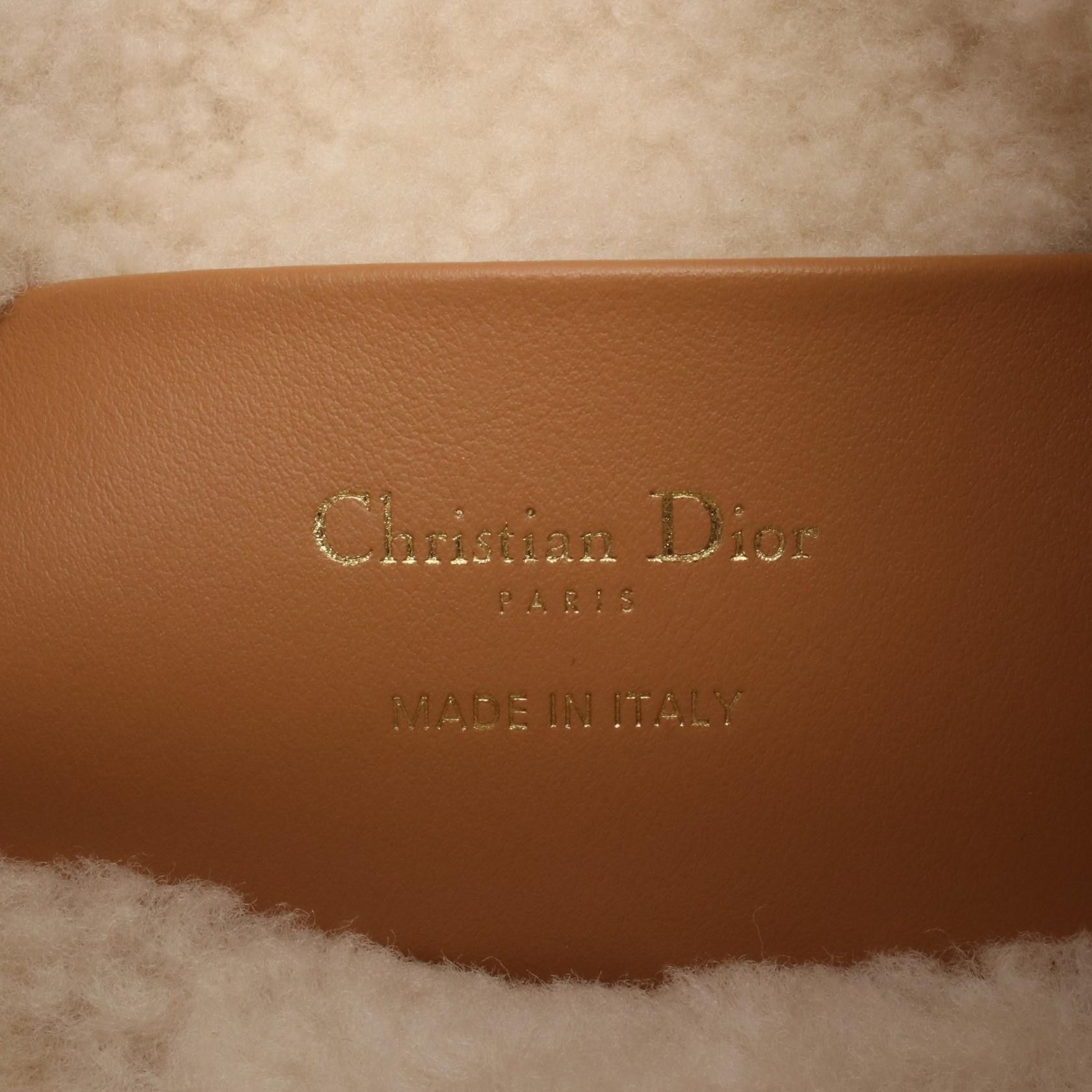 Dior Dior Dior DiorAlps Toujours Vertical Nano Shearling Handbag Fur Handbag S6100OMTU_M62E DUTY FREE for USA Size ONE SIZE - 4 Thumbnail