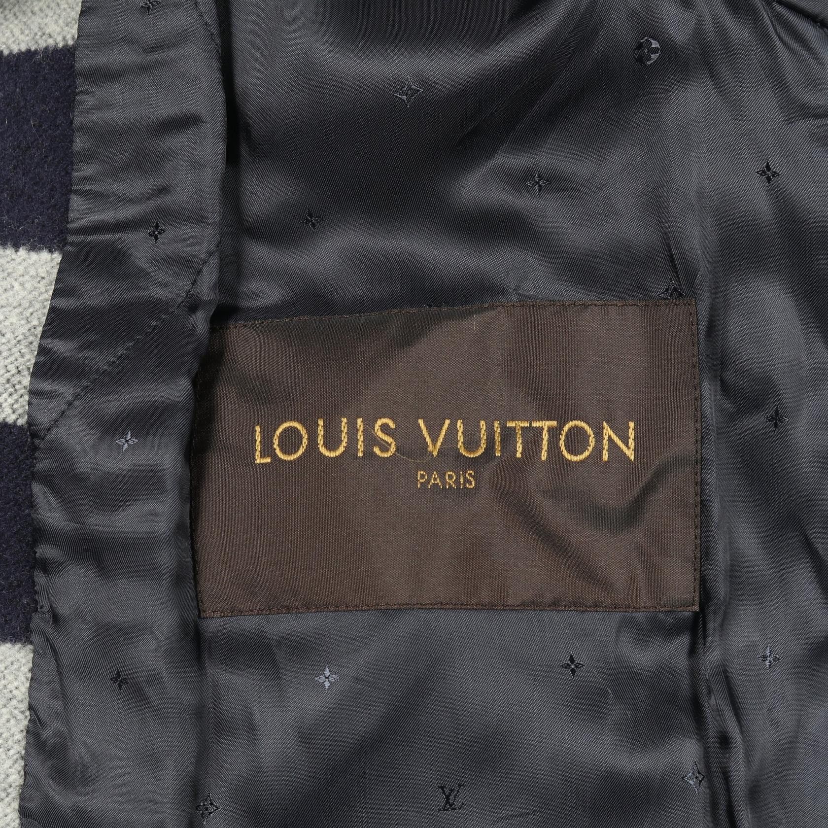 Louis Vuitton Louis Vuitton Louis Vuitton Anaplana Winter Stadium Wool Cashmere Coat Textile Outerwear DUTY FREE for USA Size ONE SIZE - 3 Thumbnail