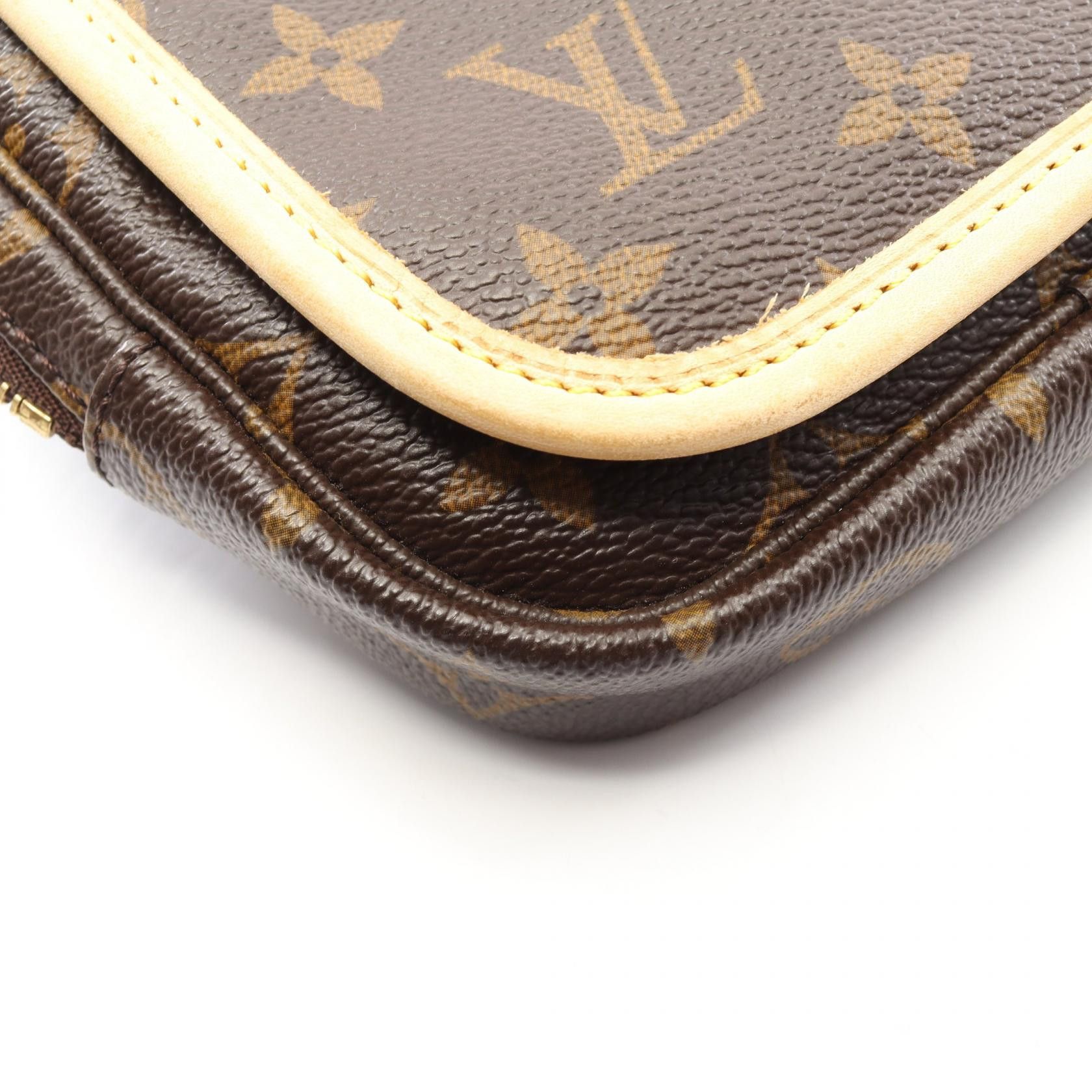 Louis Vuitton Louis Vuitton Louis Vuitton Bosphore Monogram waist bag Textile Belt Bag M40108 DUTY FREE for USA Size ONE SIZE - 8 Thumbnail