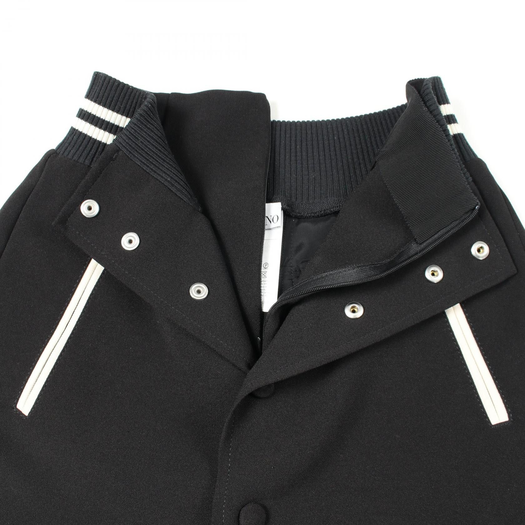 Other Other Red Valentino Polyester Shorts Textile Pants XR3RFH006AC DUTY FREE for USA Size ONE SIZE - 5 Thumbnail