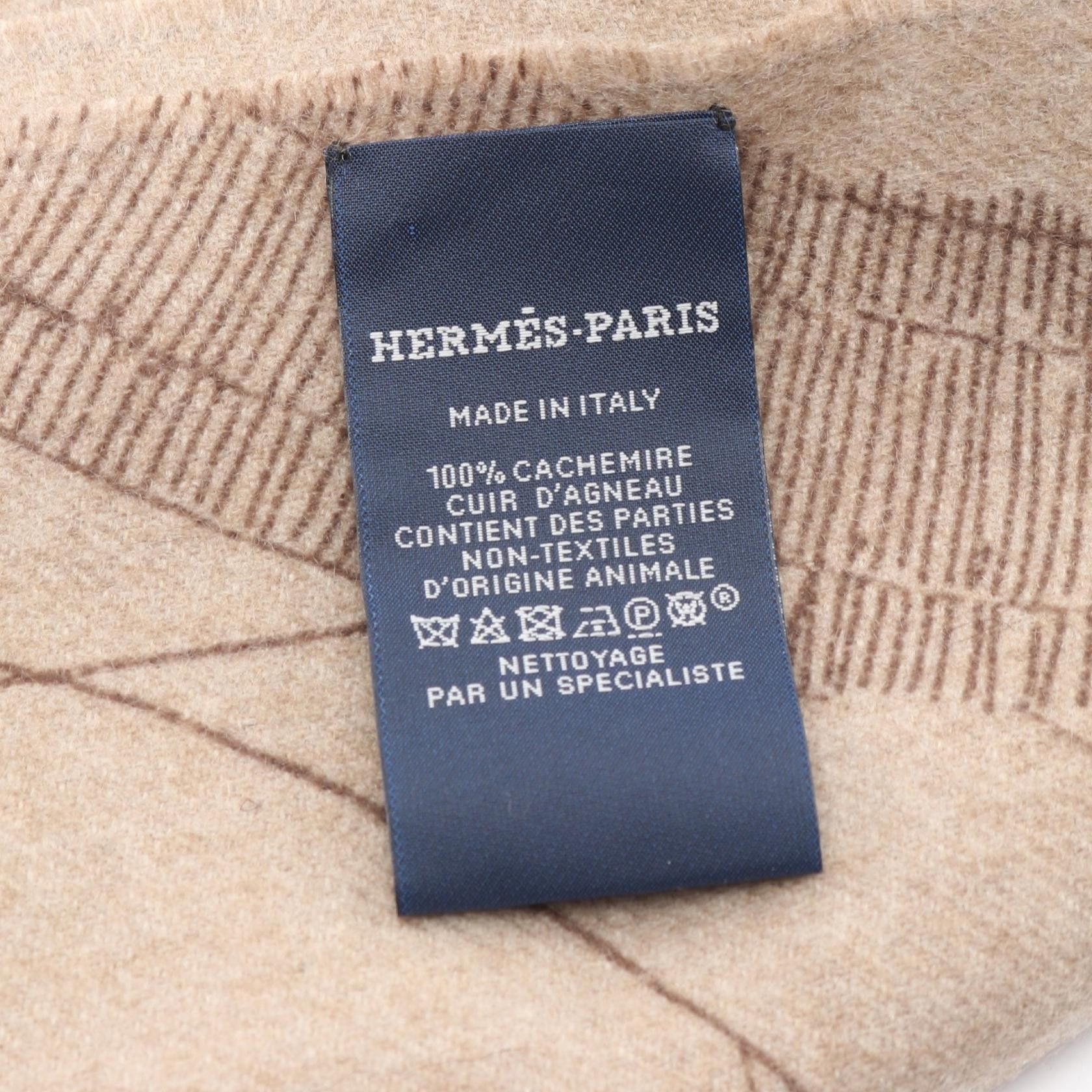Hermes Hermes Hermes Cavalcadour Esquisse Cashmere Scarf Textile Scarf DUTY FREE for USA Size ONE SIZE - 4 Thumbnail