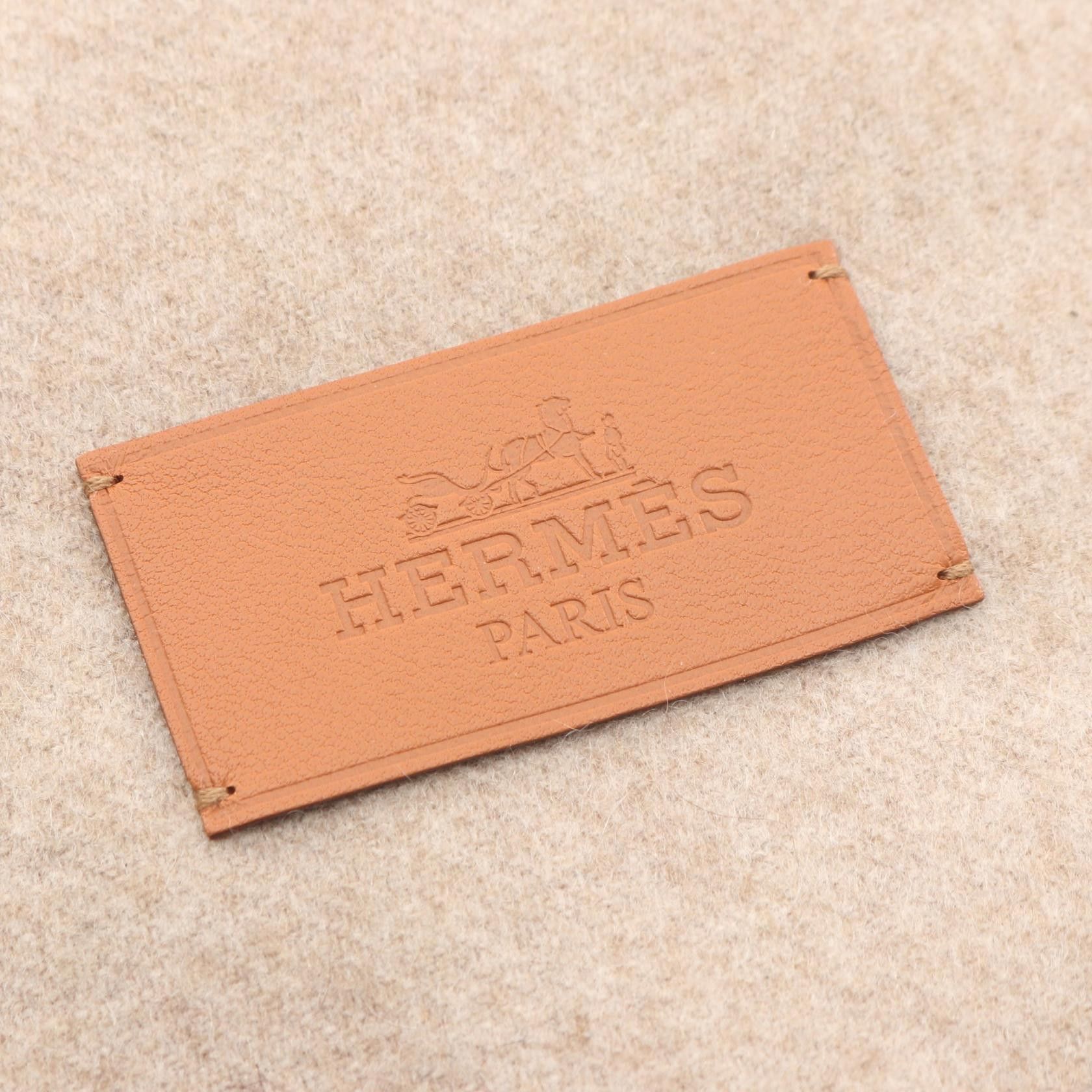 Hermes Hermes Hermes Cavalcadour Esquisse Cashmere Scarf Textile Scarf DUTY FREE for USA Size ONE SIZE - 3 Thumbnail